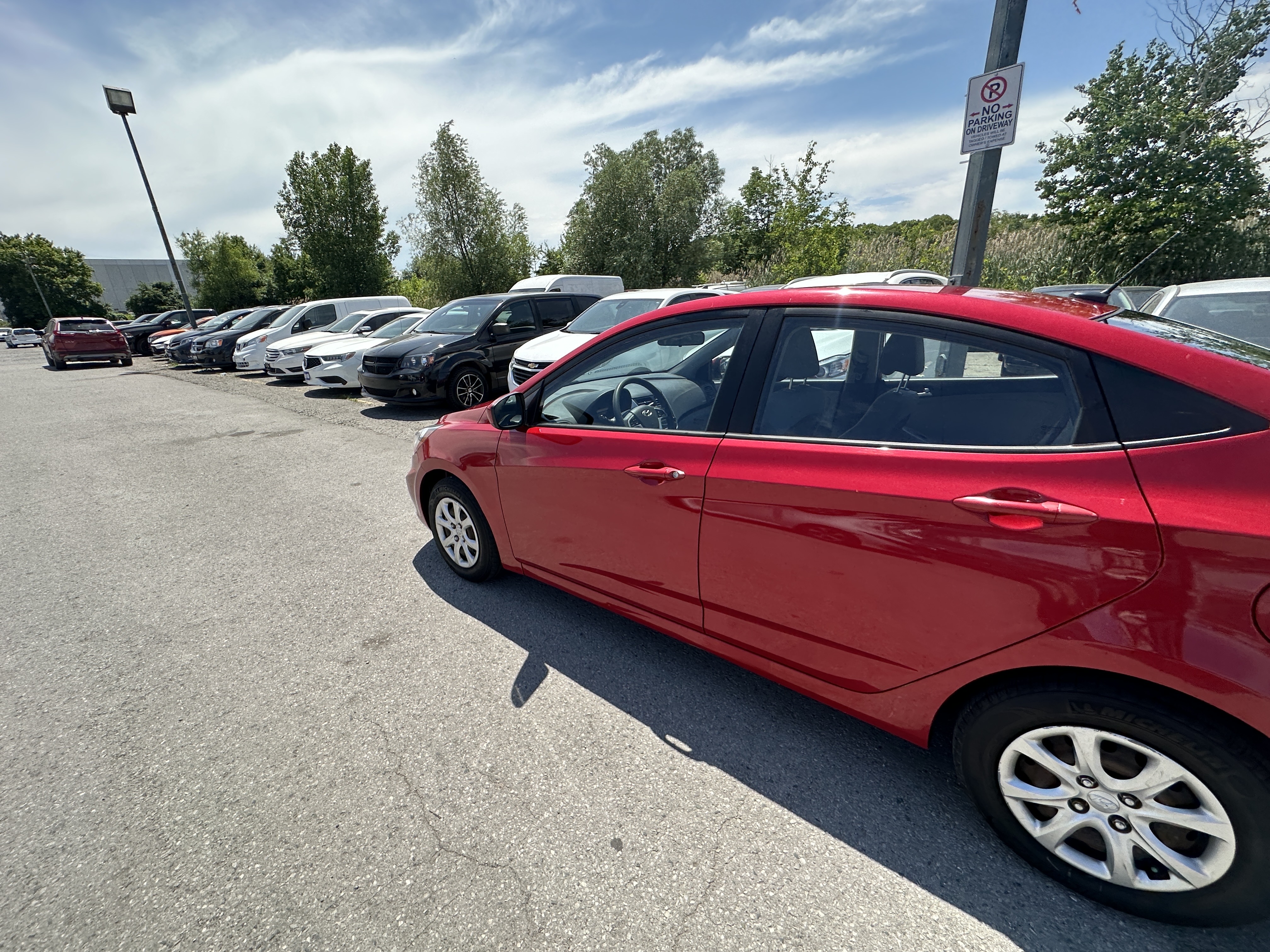 /hakimautosale/2012-Hyundai-Accent-07634323766082907.jpg
