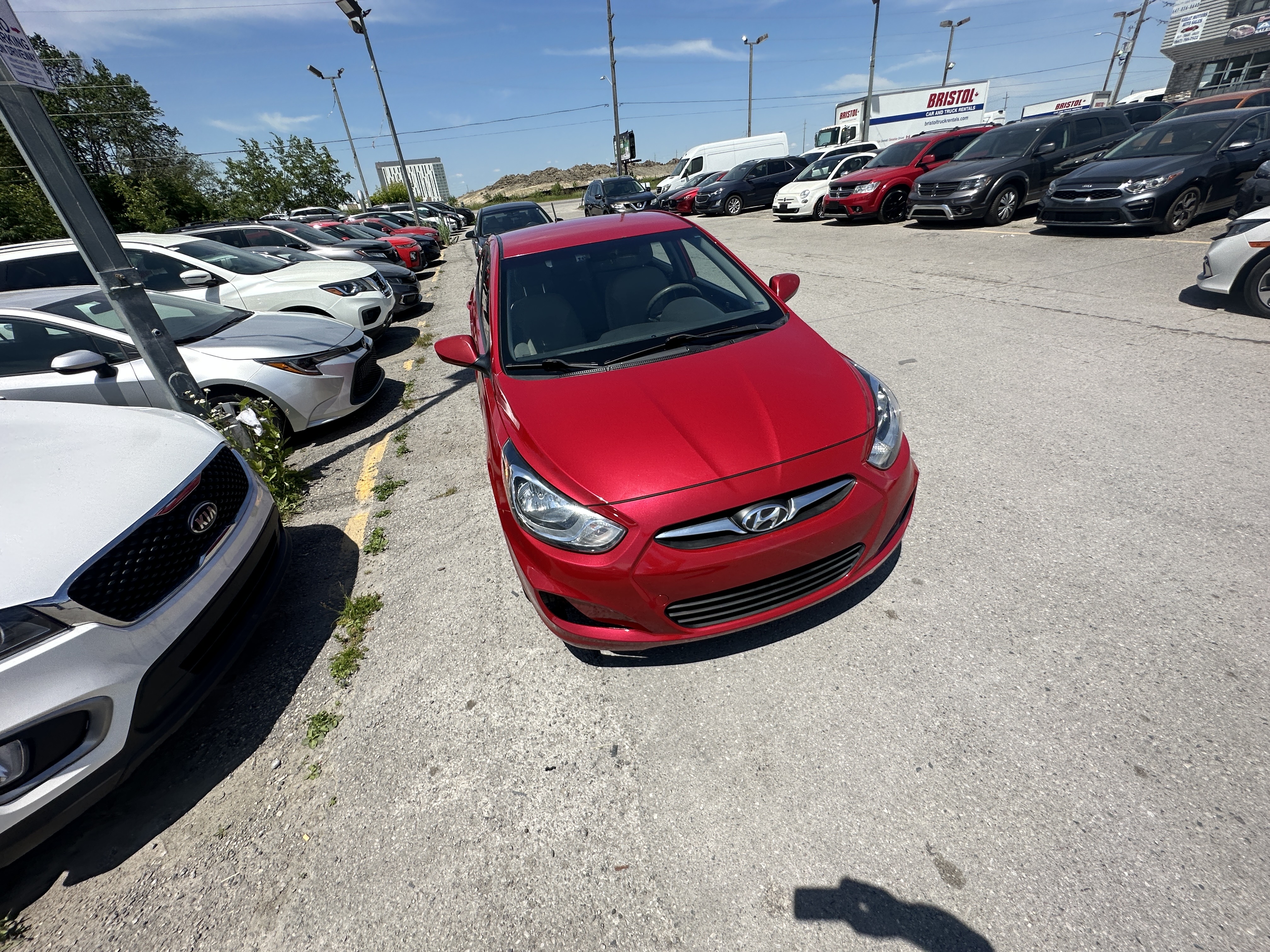 /hakimautosale/2012-Hyundai-Accent-2301083385073286.jpg