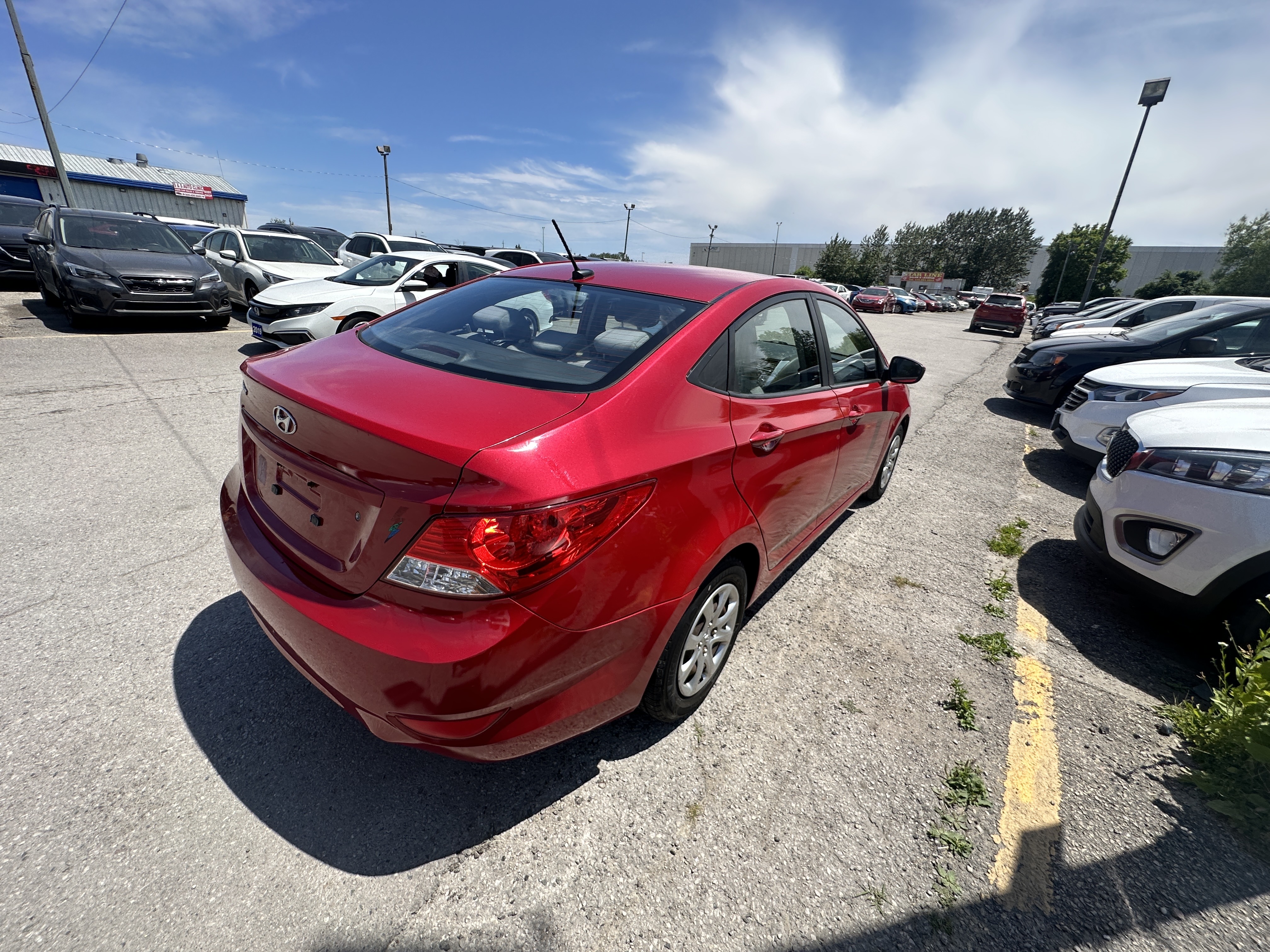 /hakimautosale/2012-Hyundai-Accent-6820397667884004.jpg