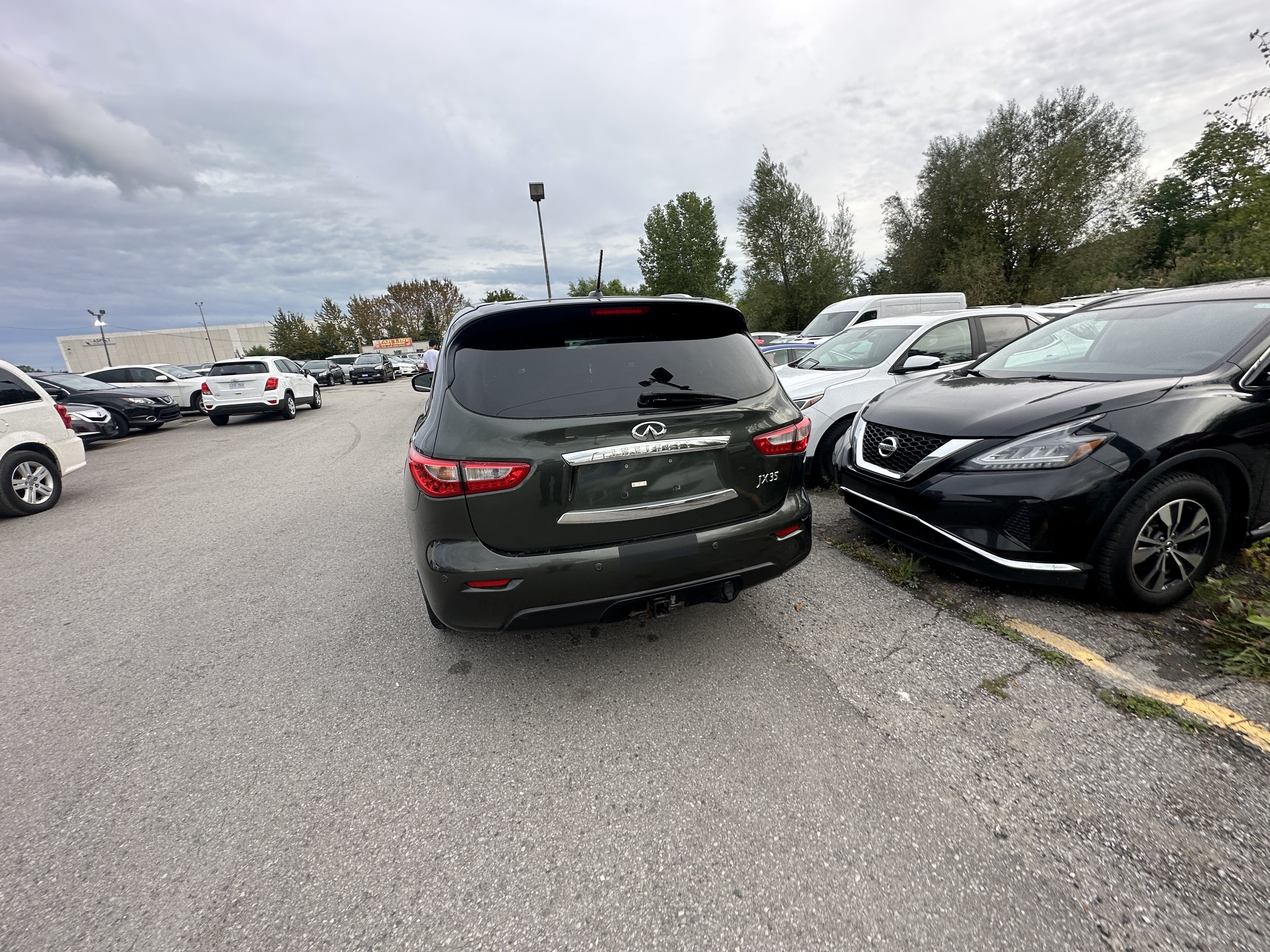 /hakimautosale/2013-INFINITI-JX35-25141659755732104.jpg