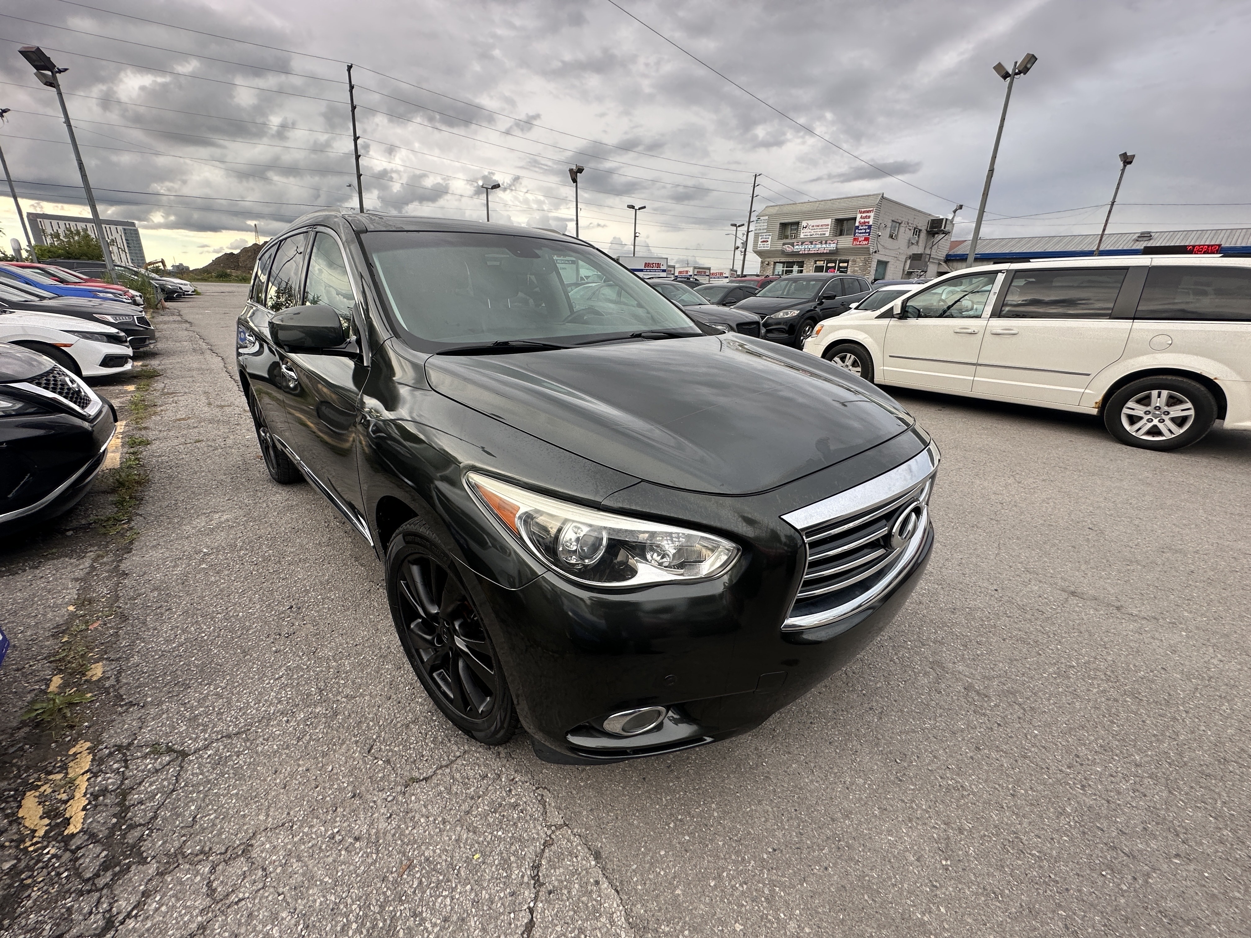 /hakimautosale/2013-INFINITI-JX35-3783338598102117.jpg