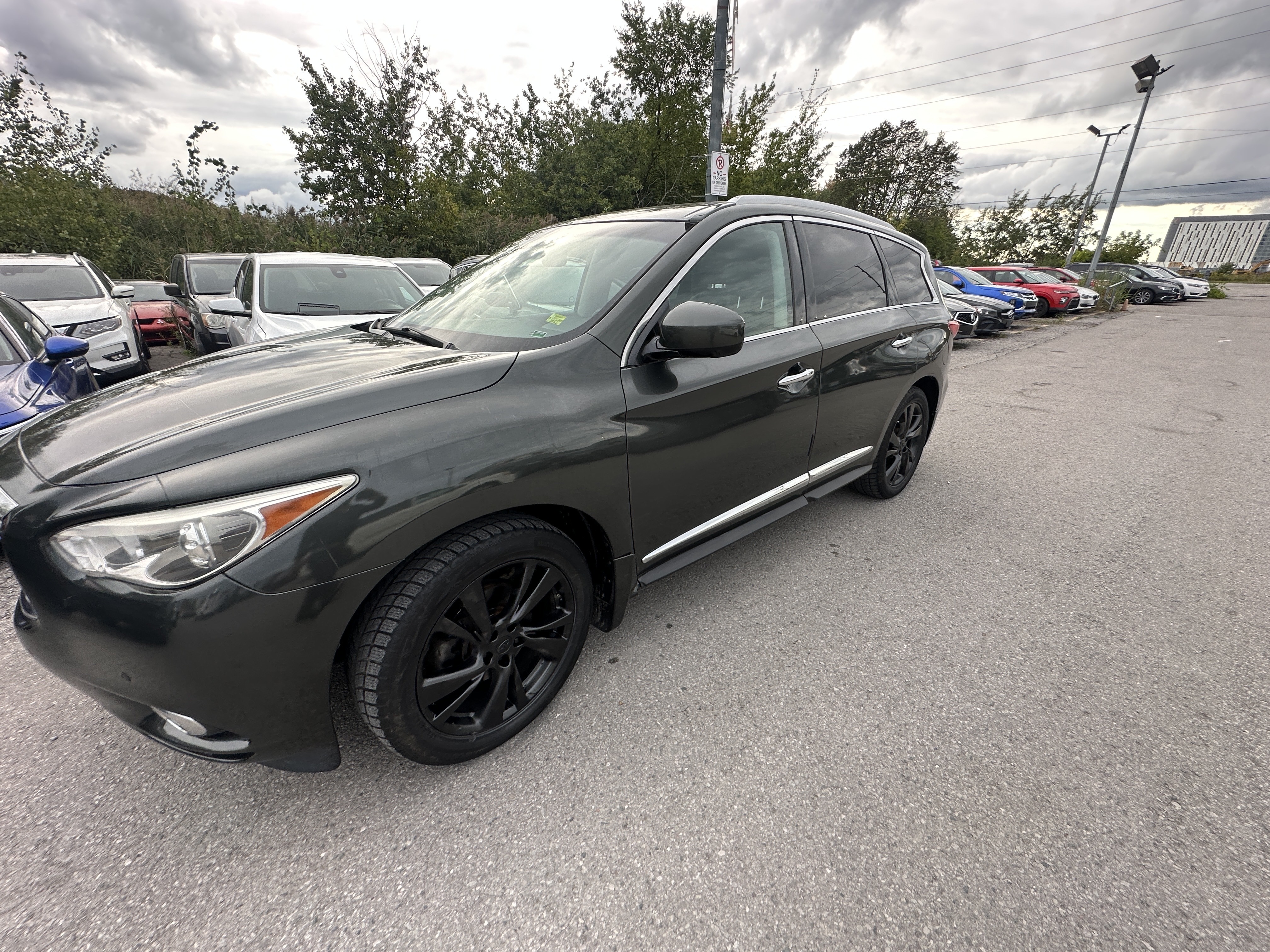 /hakimautosale/2013-INFINITI-JX35-6956746342415299.jpg
