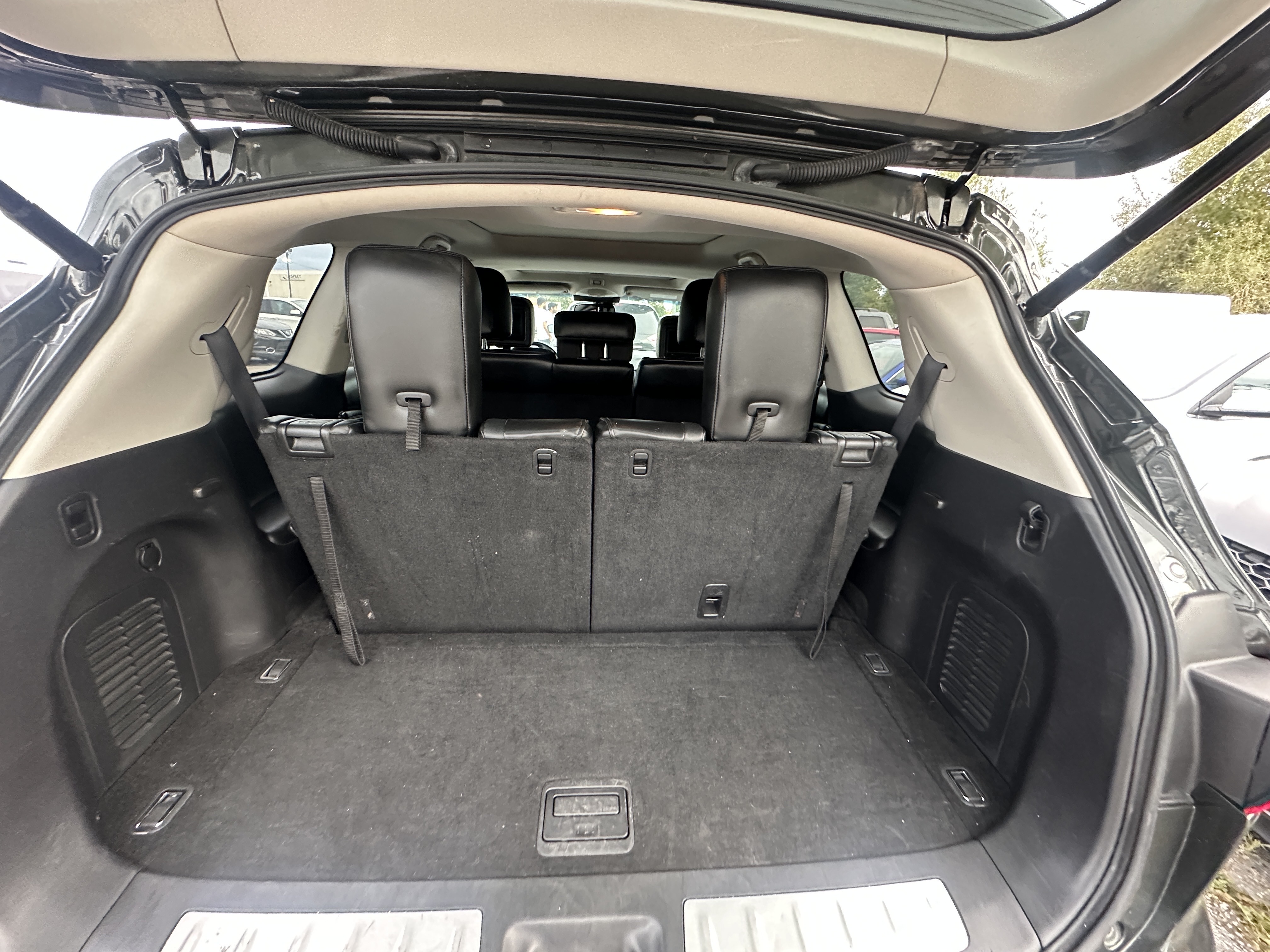 /hakimautosale/2013-INFINITI-JX35-7147663922366054.jpg