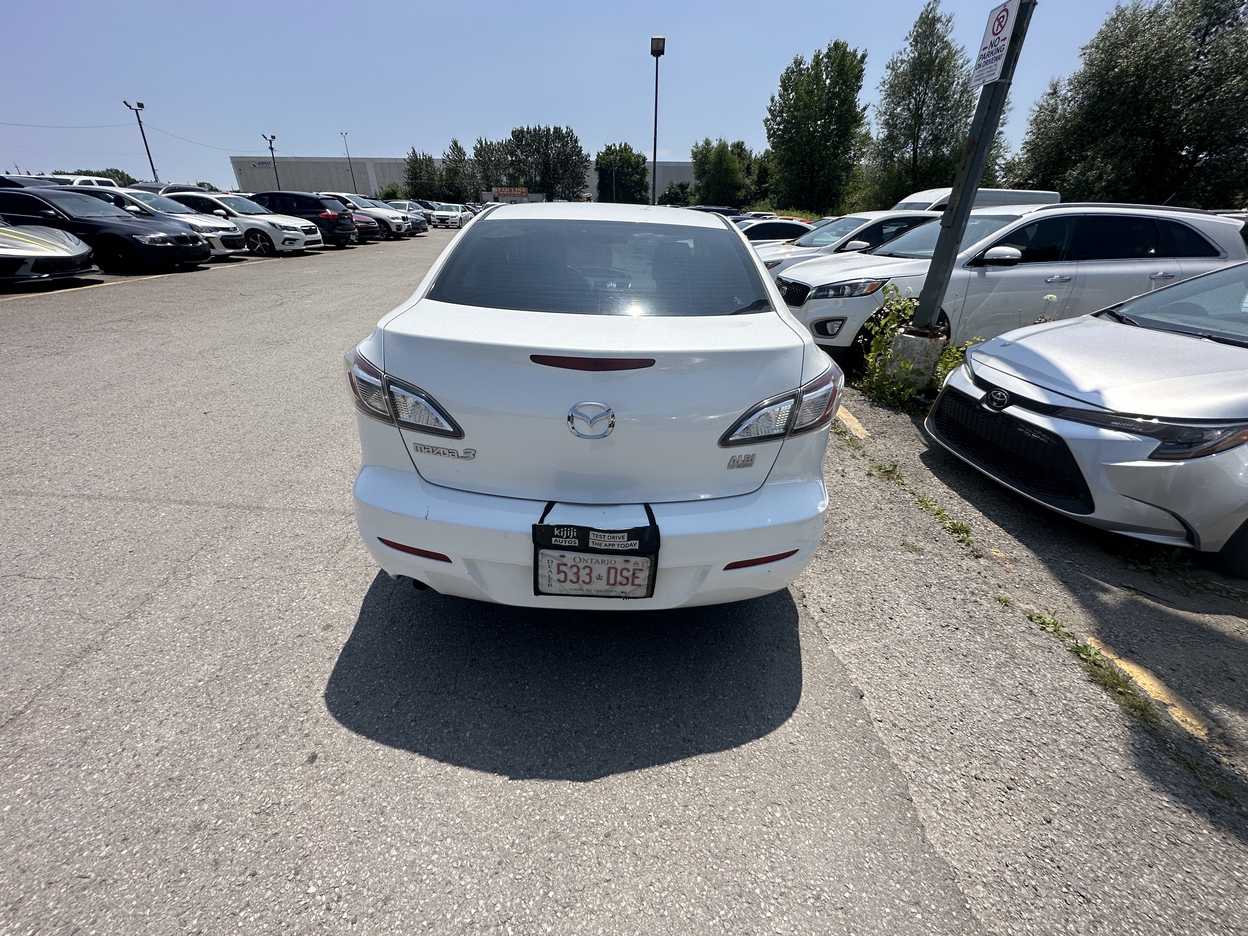 /hakimautosale/2013-Mazda-Mazda3-010391743720303825.jpg