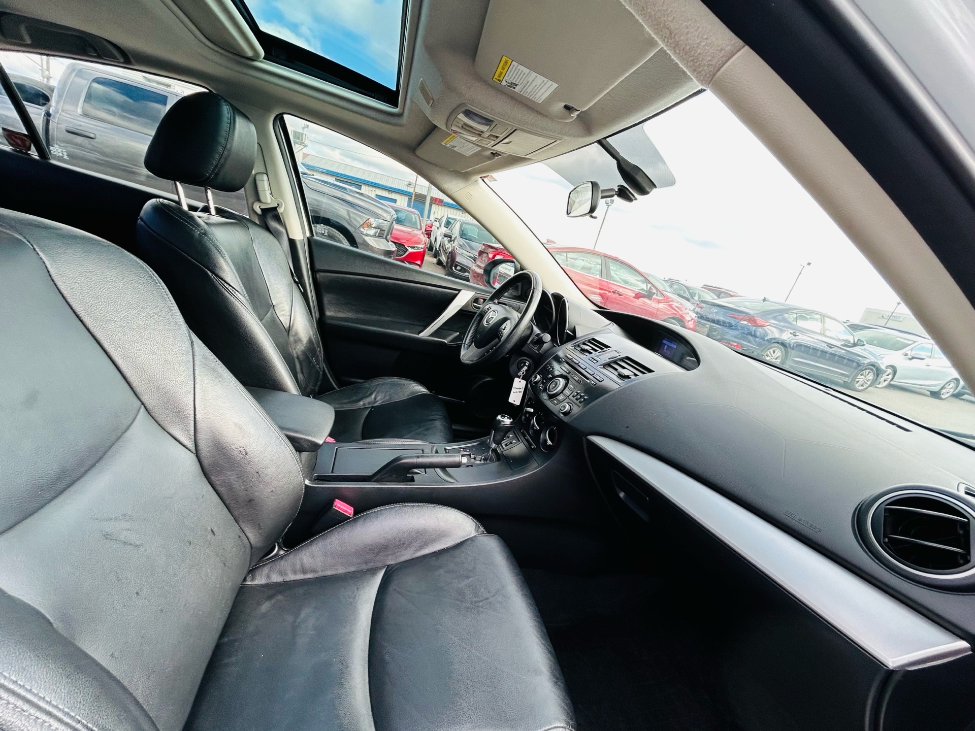 /hakimautosale/2013-Mazda-Mazda3-36154326952863935.jpg