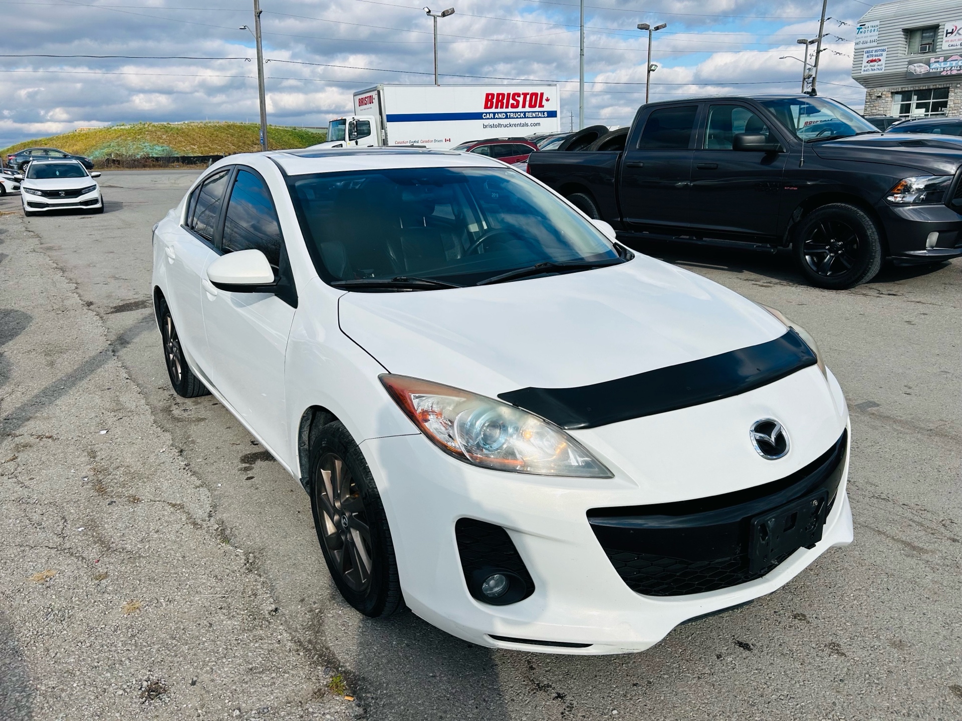 /hakimautosale/2013-Mazda-Mazda3-414808553003565.jpg
