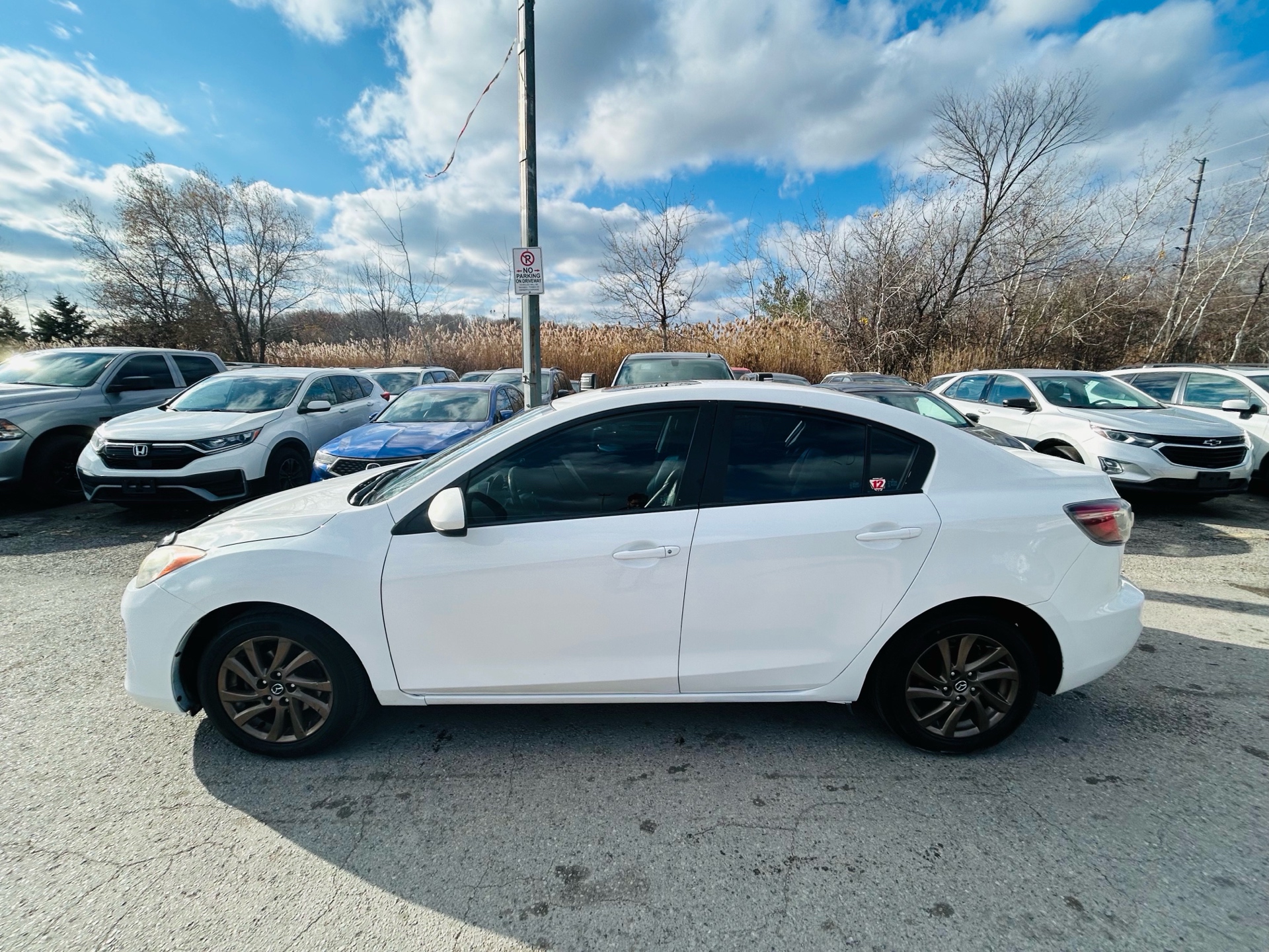 /hakimautosale/2013-Mazda-Mazda3-551418371731417.jpg