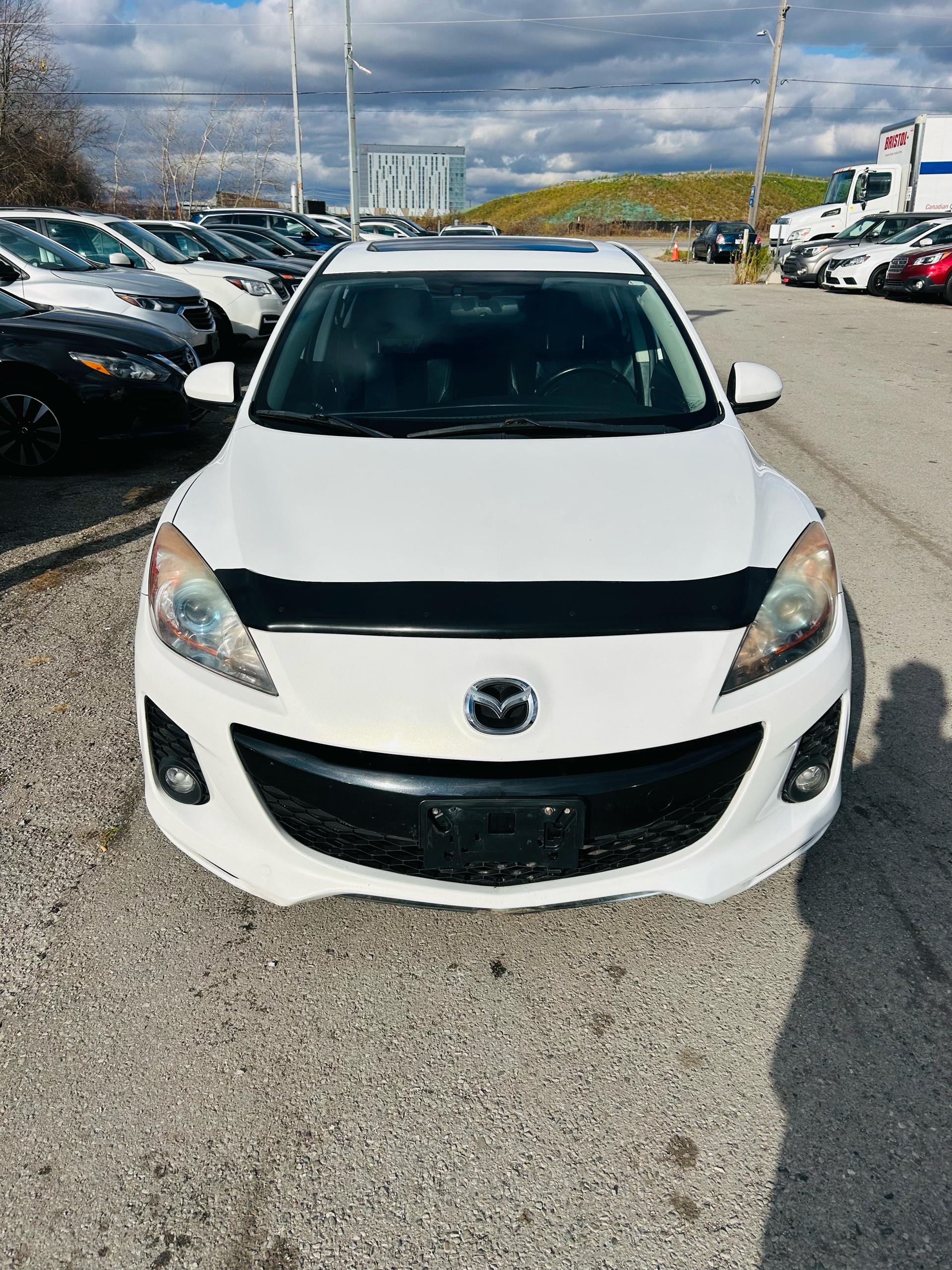 /hakimautosale/2013-Mazda-Mazda3-8426749589844804.jpg