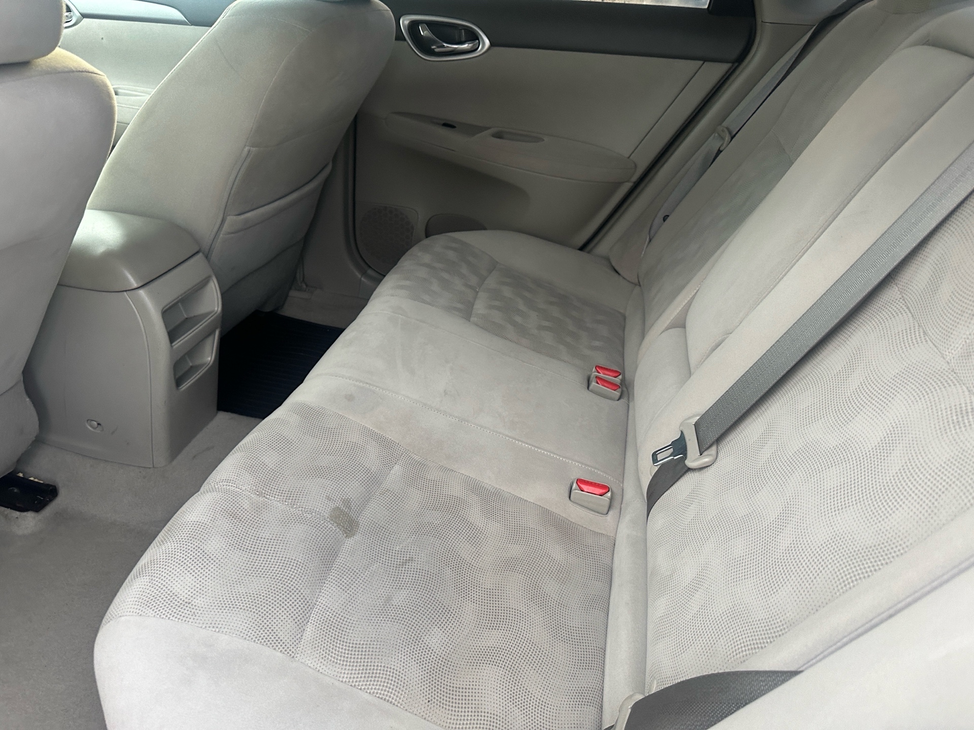 /hakimautosale/2013-Nissan-Sentra-3581223831593323.jpg