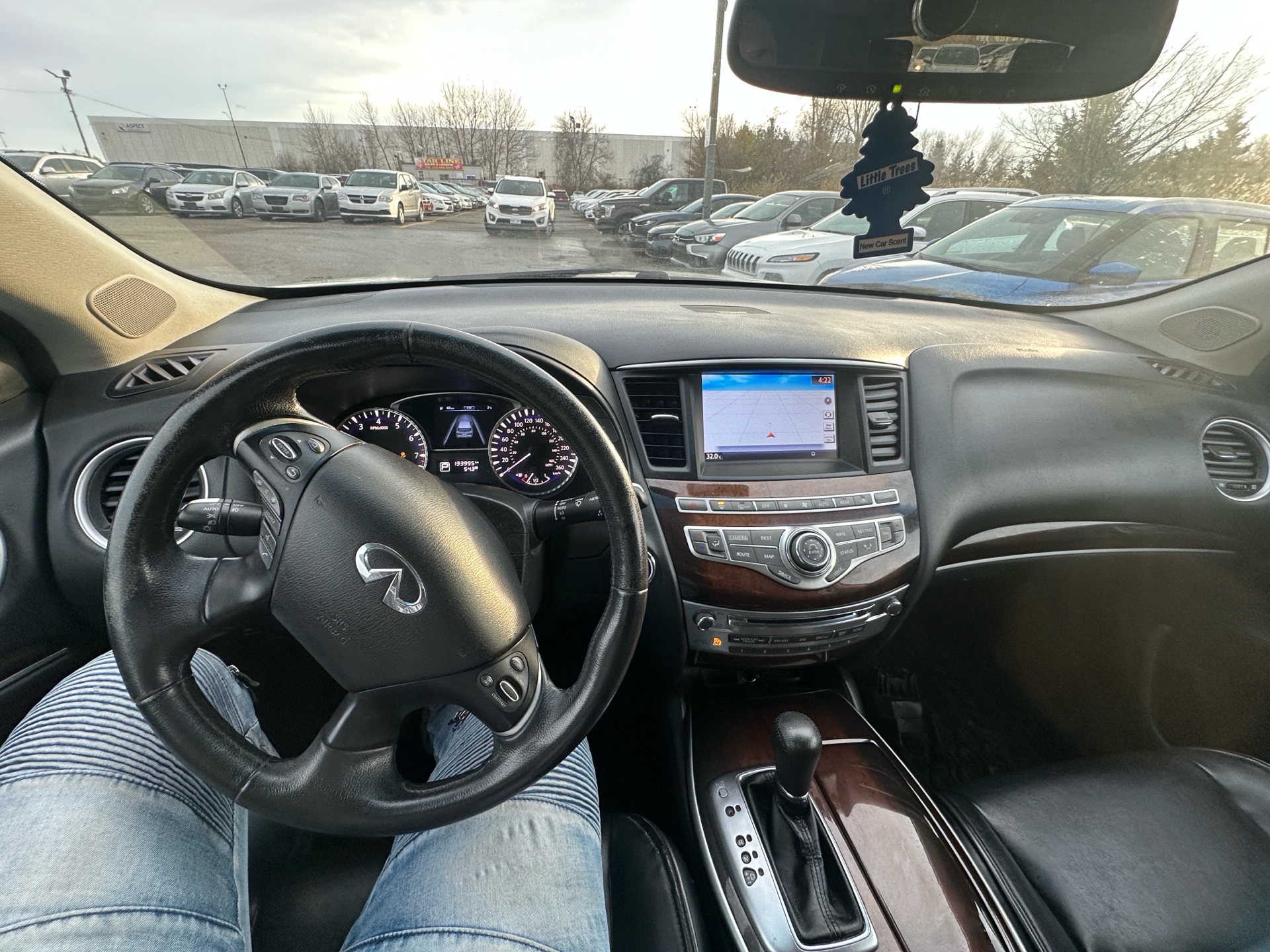 /hakimautosale/2014-INFINITI-QX60-04104188503810713.jpg