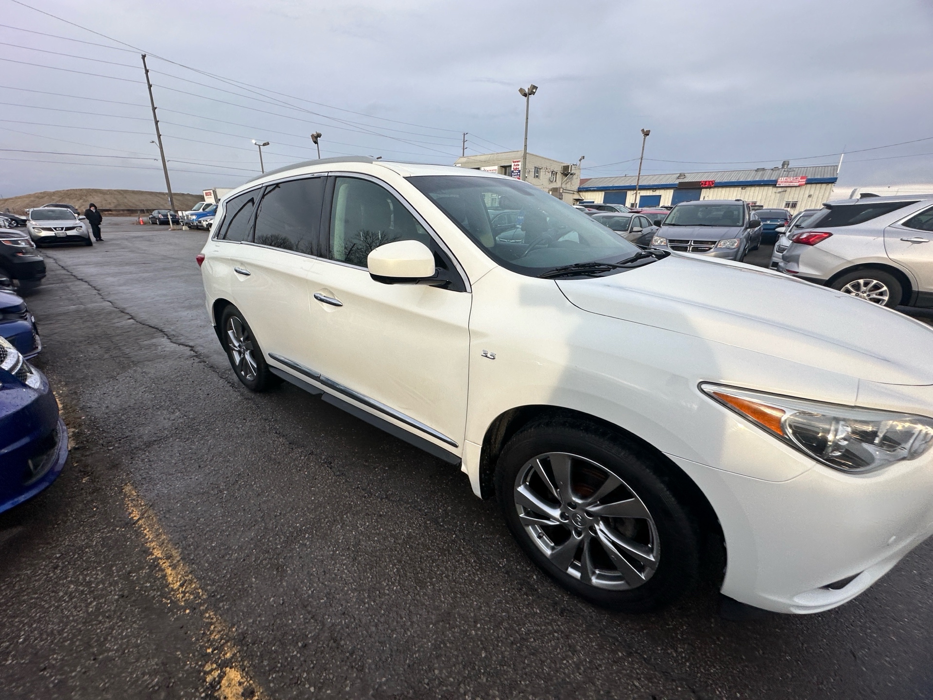 /hakimautosale/2014-INFINITI-QX60-37090978418992226.jpg