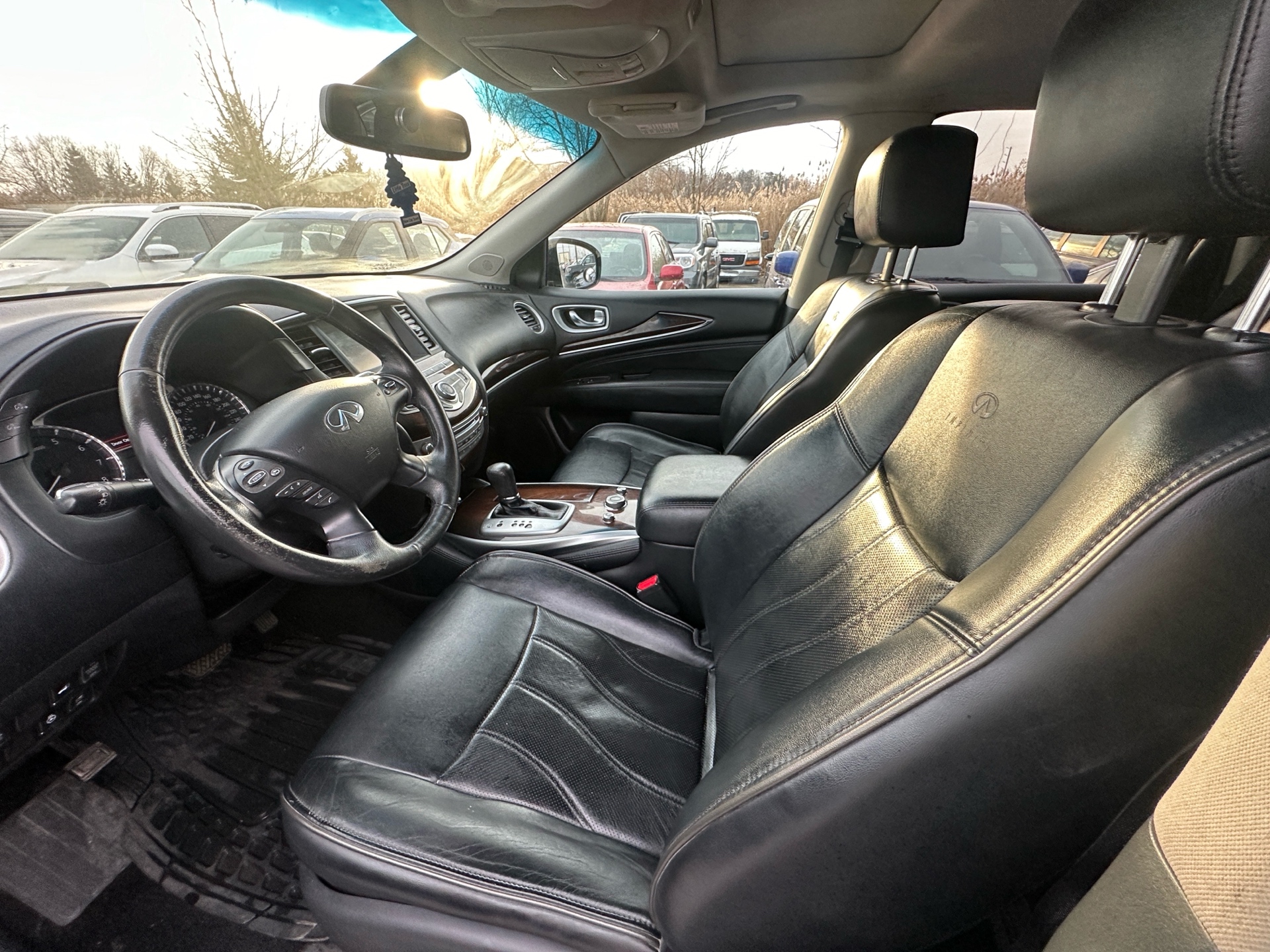 /hakimautosale/2014-INFINITI-QX60-8444935956465673.jpg