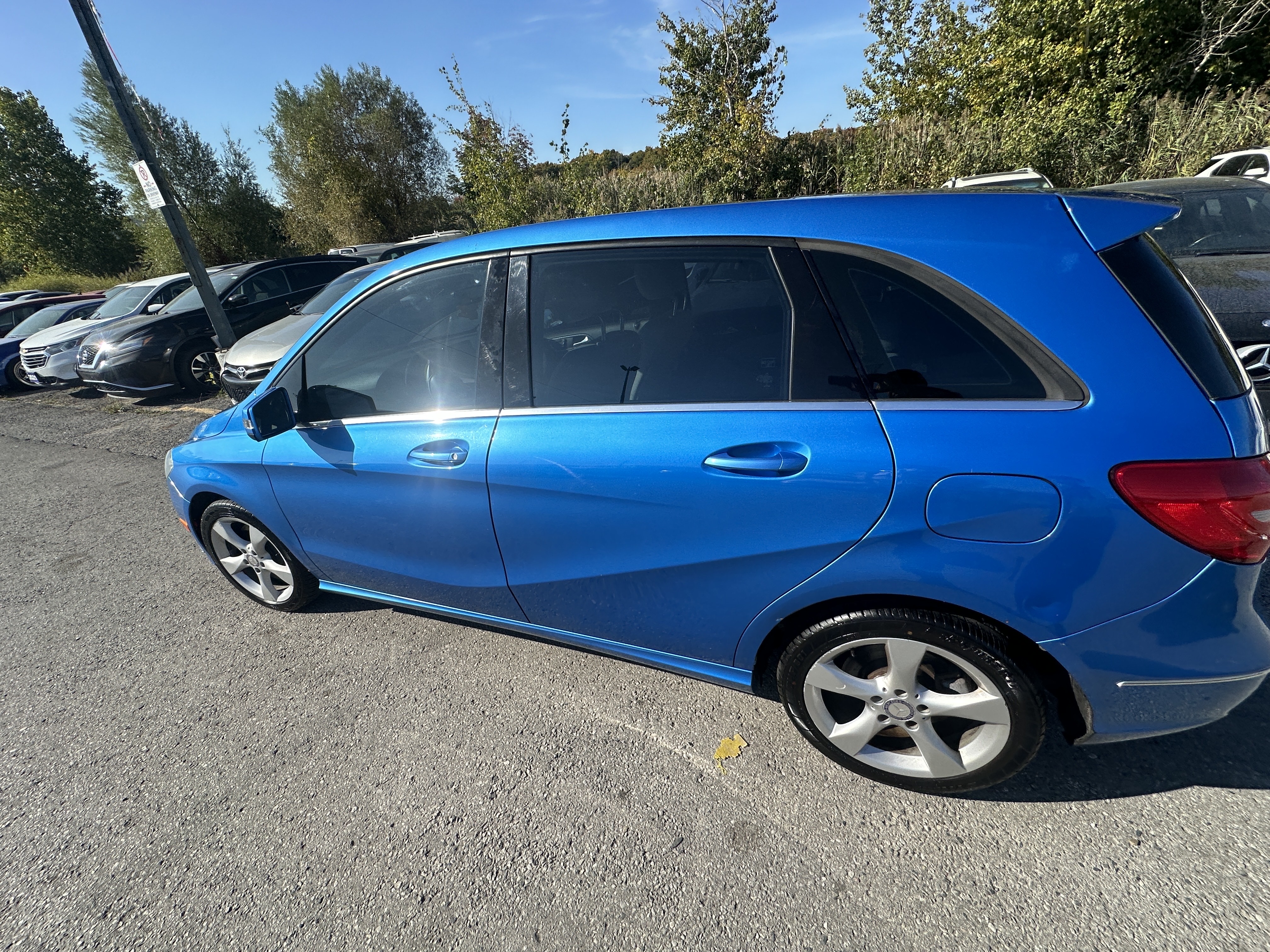 /hakimautosale/2014-Mercedes-Benz-B-Class-4879636373496319.jpg