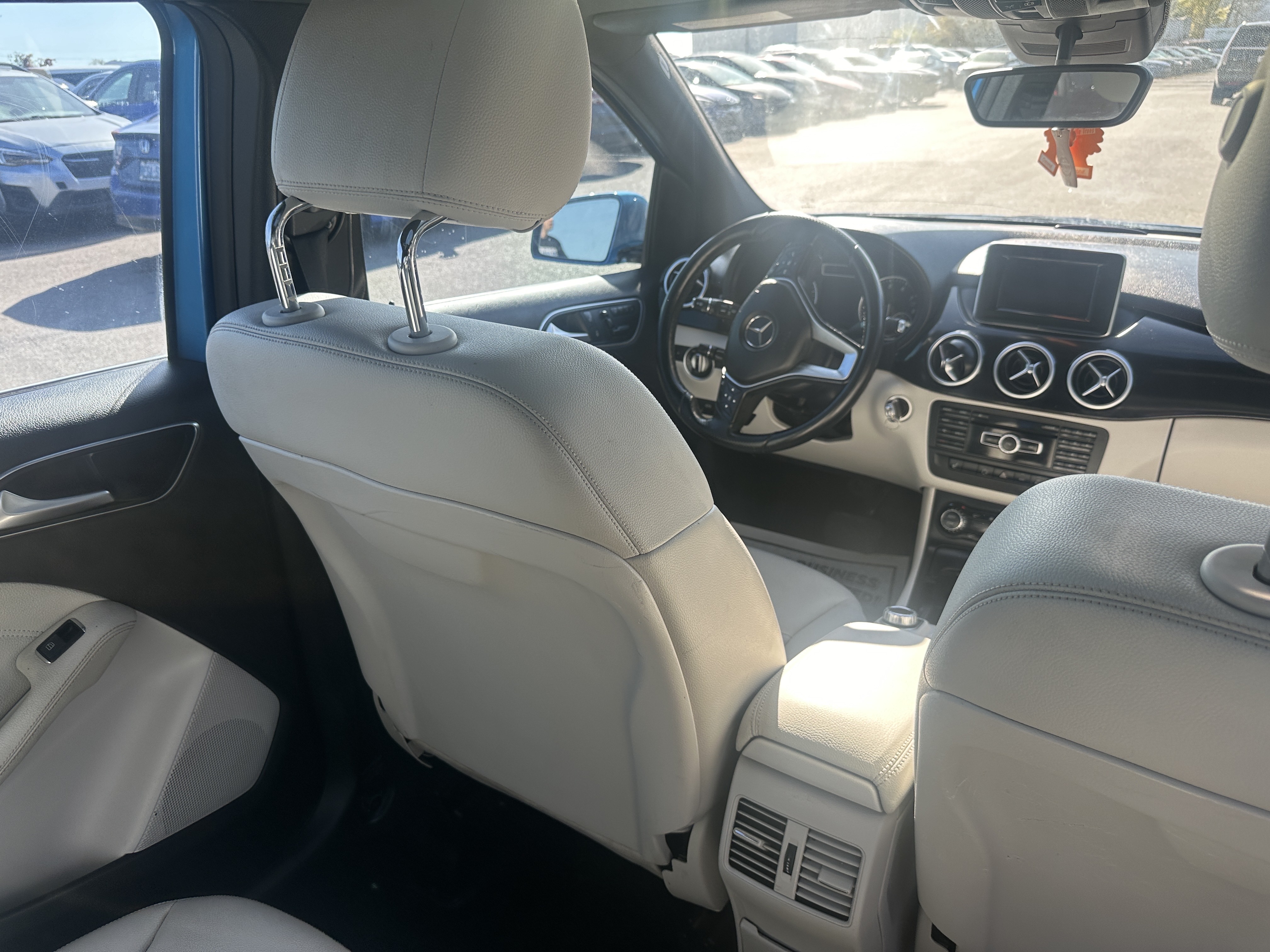 /hakimautosale/2014-Mercedes-Benz-B-Class-6039244911257782.jpg