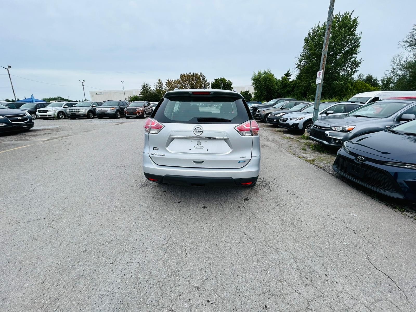 /hakimautosale/2014-Nissan-Rogue-5670626491337576.jpg