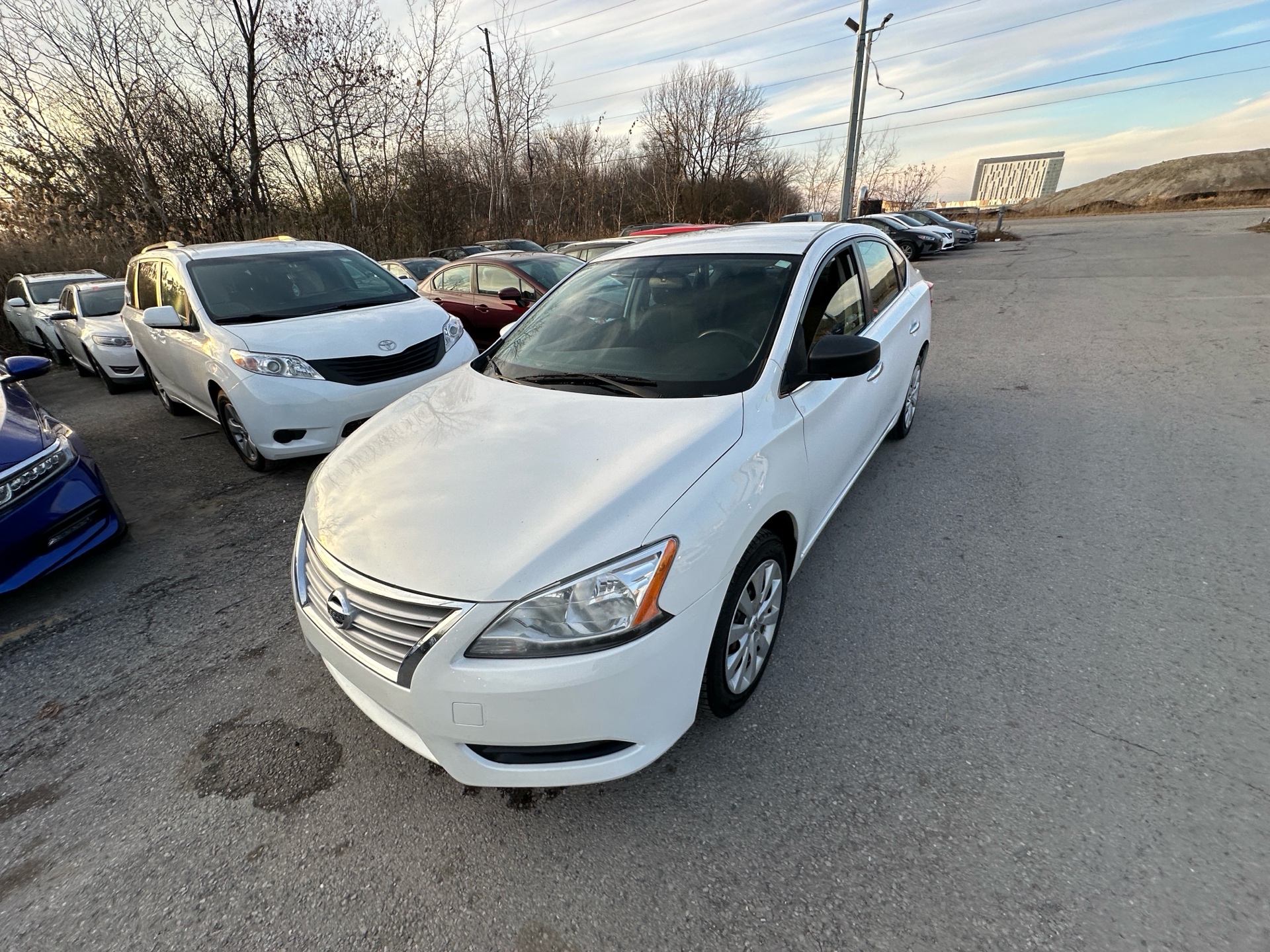 /hakimautosale/2014-Nissan-Sentra-7746528420788248.jpg