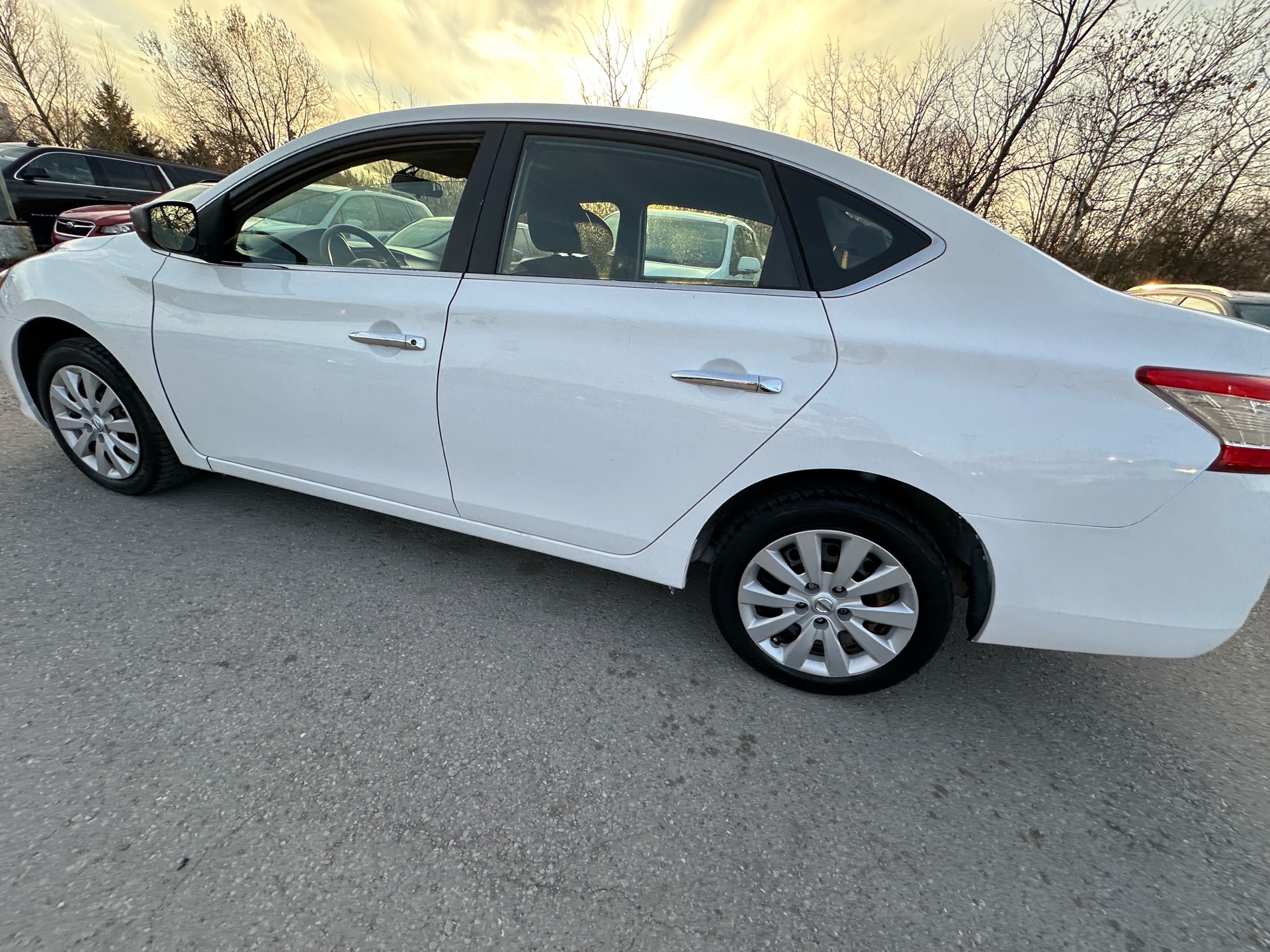 /hakimautosale/2014-Nissan-Sentra-8864612430649013.jpg