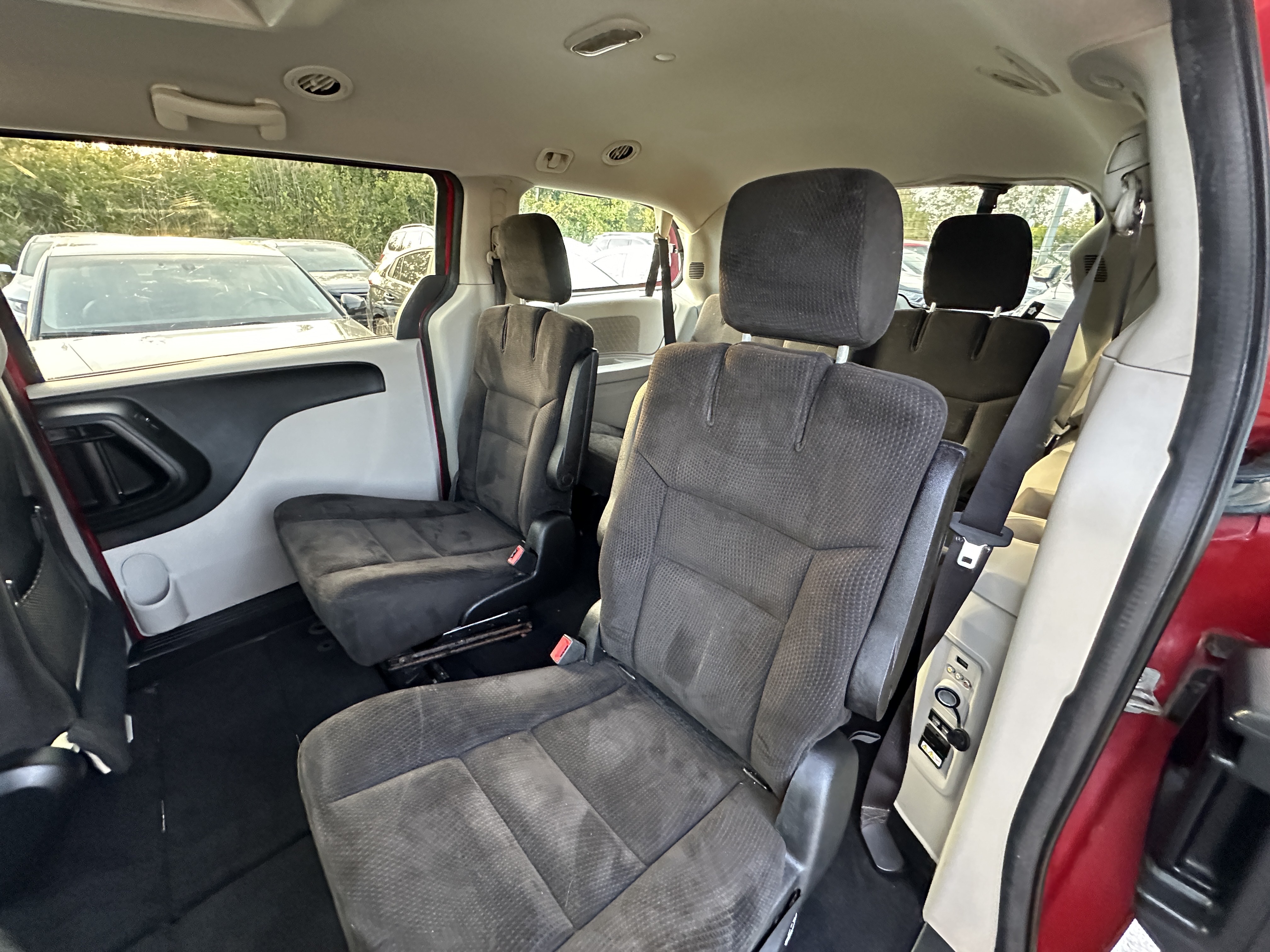 /hakimautosale/2015-Dodge-GrandCaravan-5069602662058694.jpg