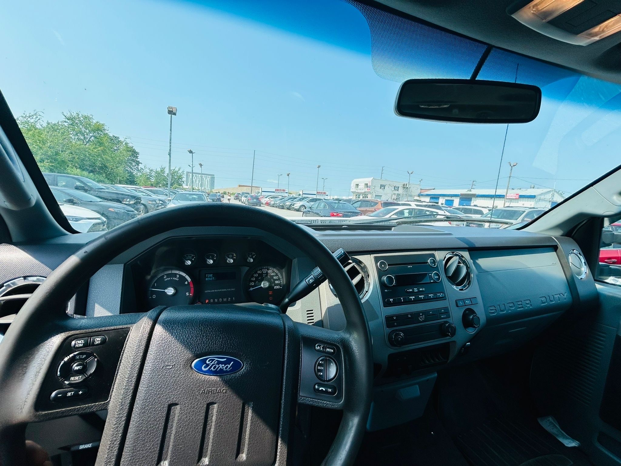 /hakimautosale/2015-Ford-SuperDuty-24141530848058856.jpg