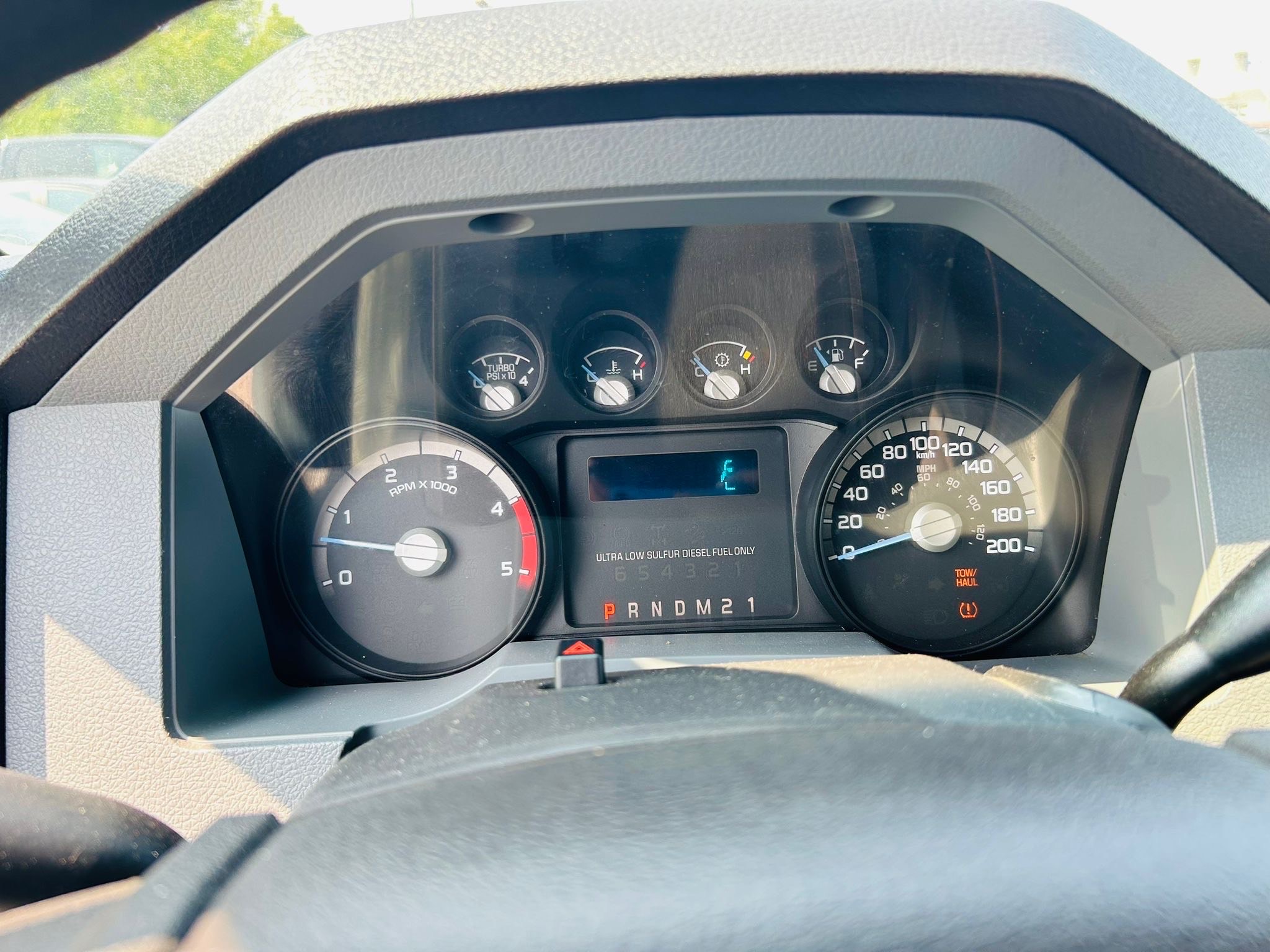 /hakimautosale/2015-Ford-SuperDuty-41118245528469655.jpg