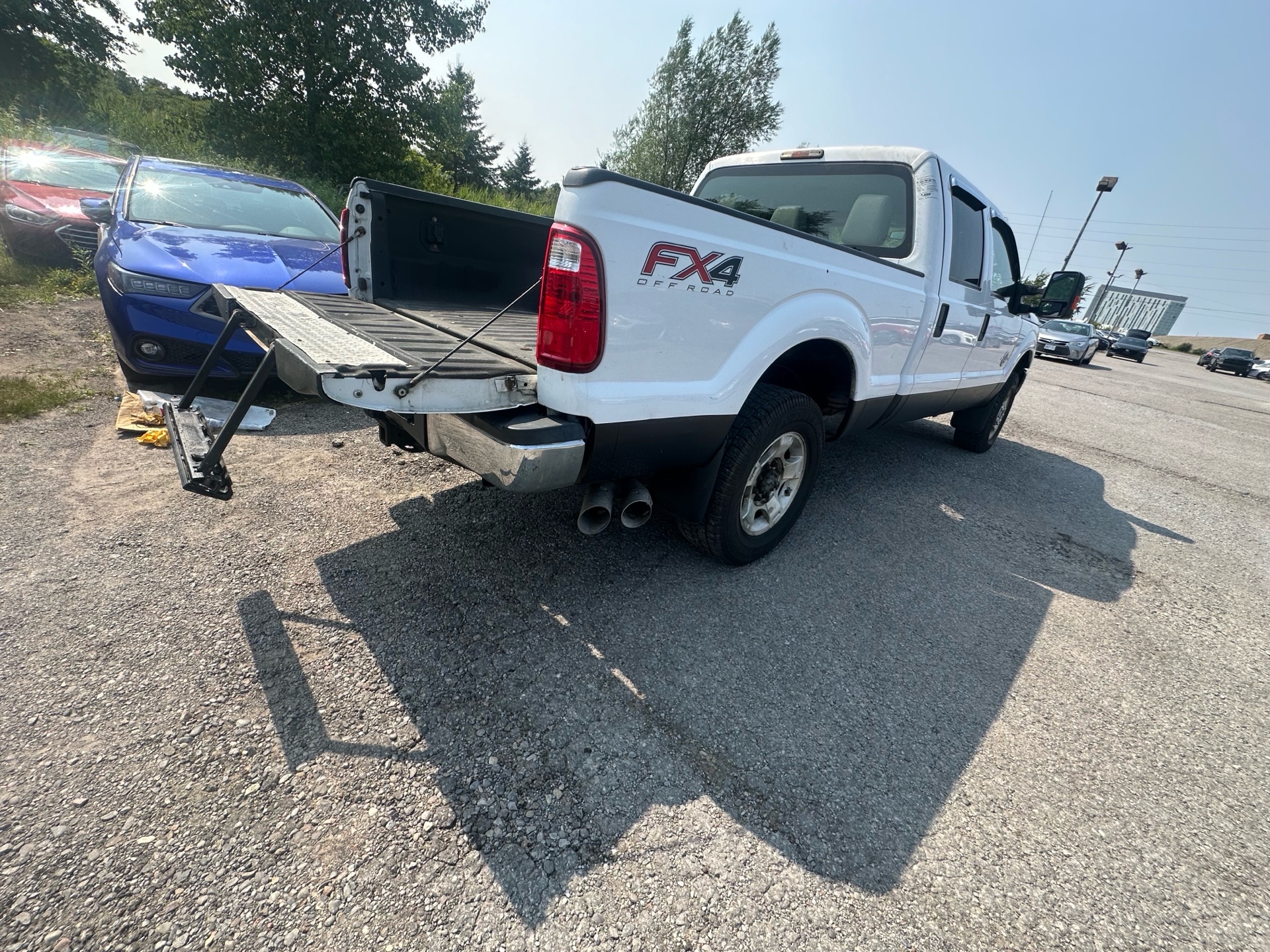 /hakimautosale/2015-Ford-SuperDuty-9760001592715335.jpg
