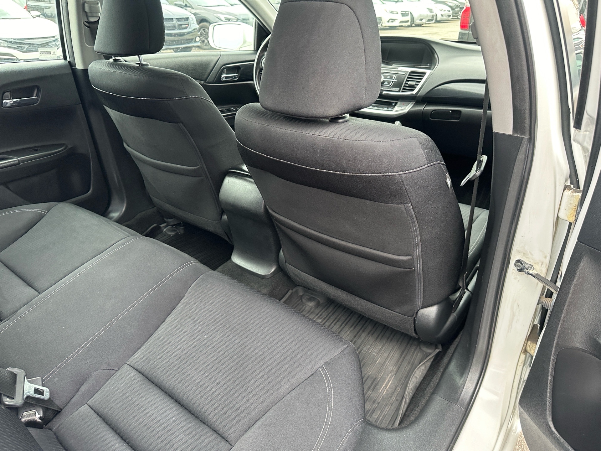 /hakimautosale/2015-Honda-AccordSedan-28958236704607665.jpg