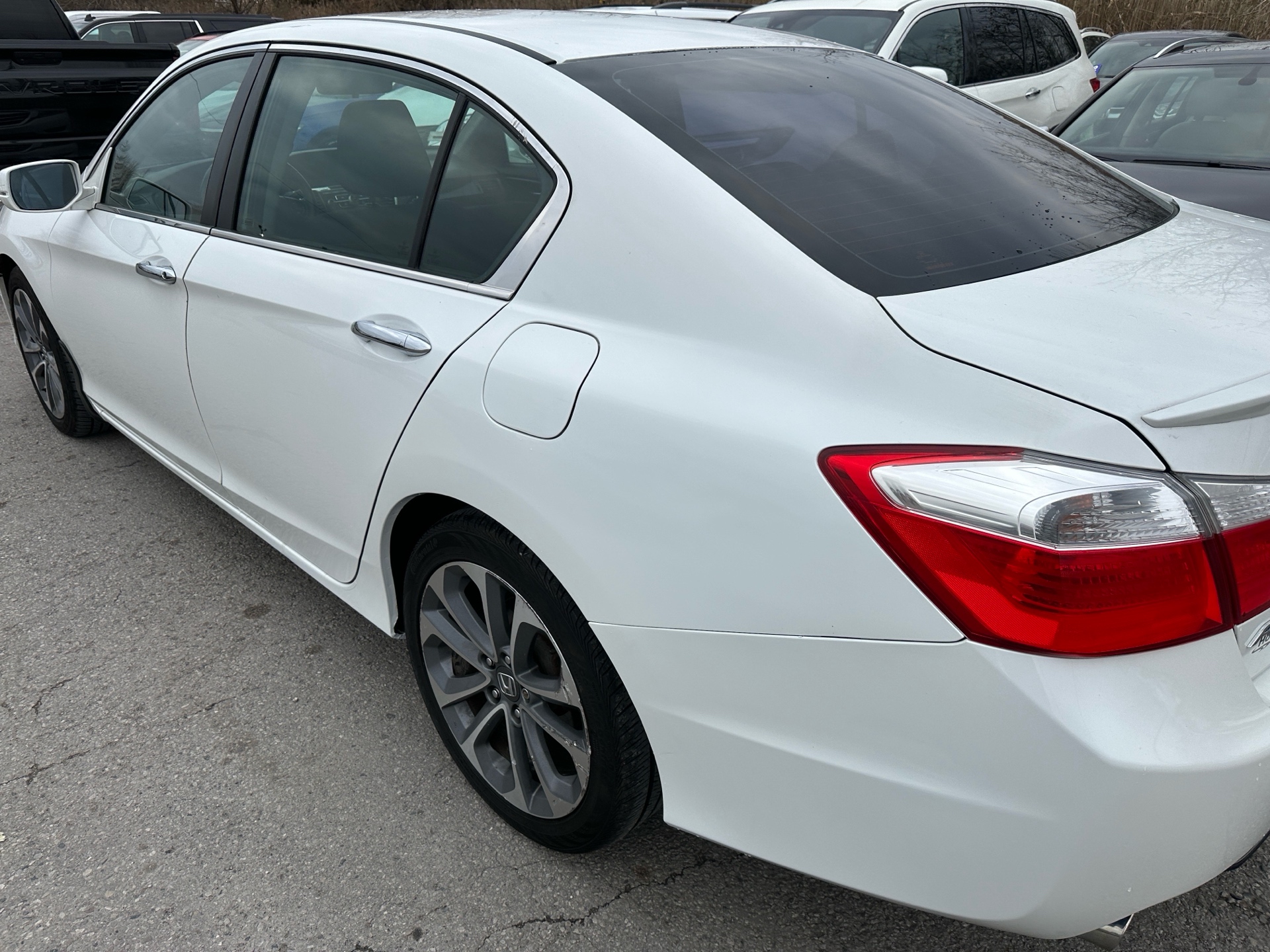 /hakimautosale/2015-Honda-AccordSedan-4855889275028167.jpg