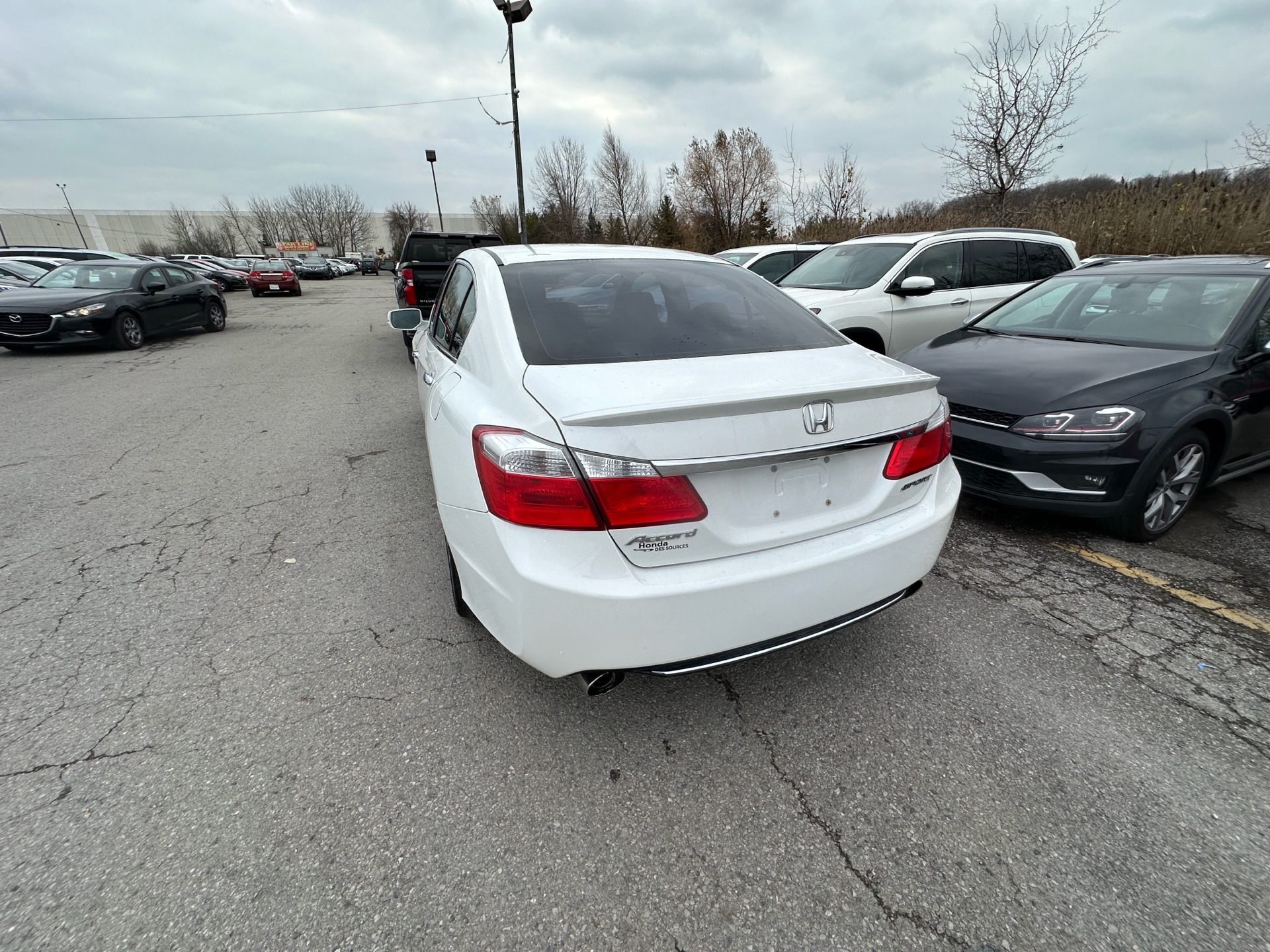 /hakimautosale/2015-Honda-AccordSedan-5789885442245692.jpg