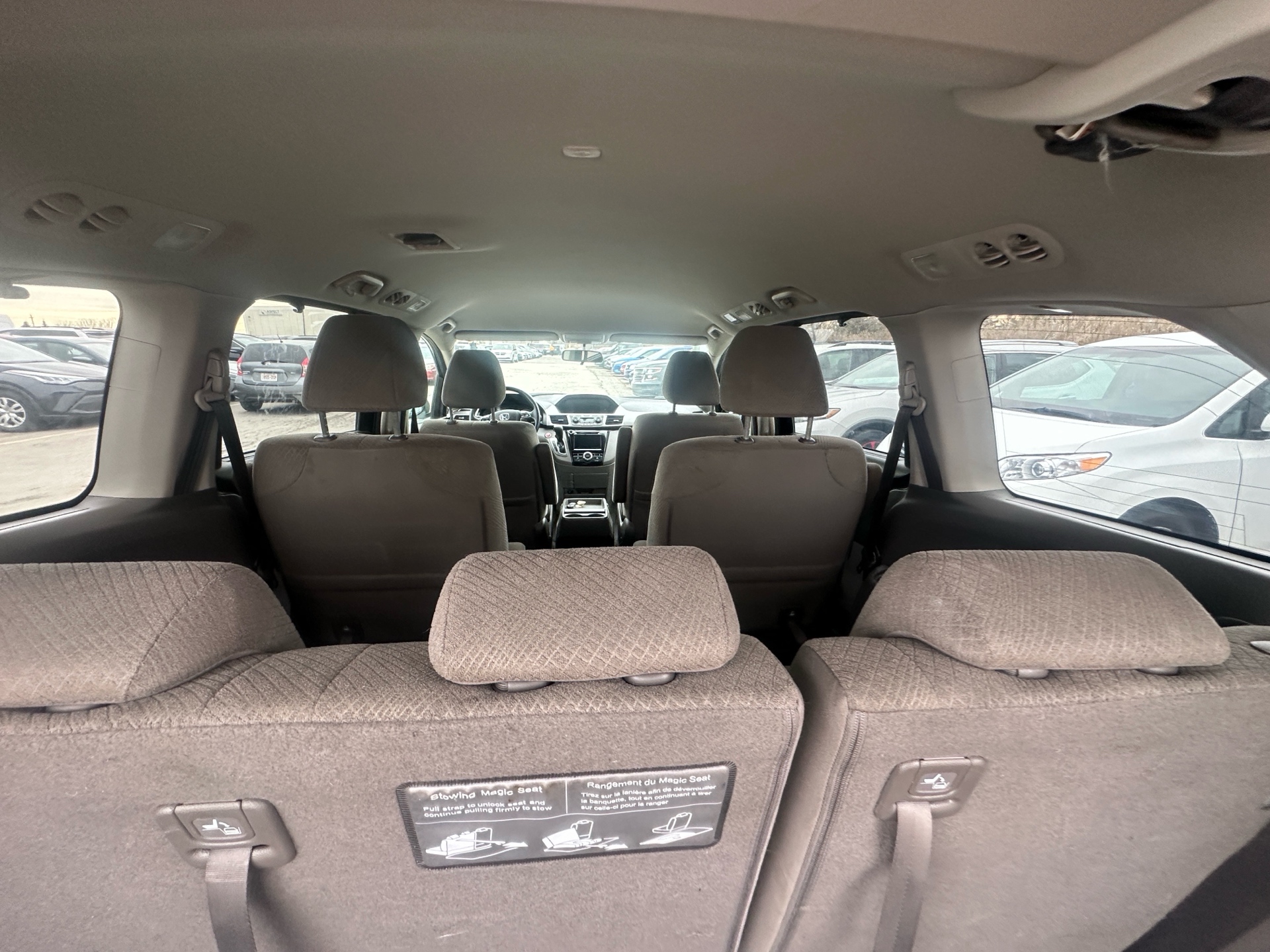 /hakimautosale/2015-Honda-Odyssey-5732884923814985.jpg