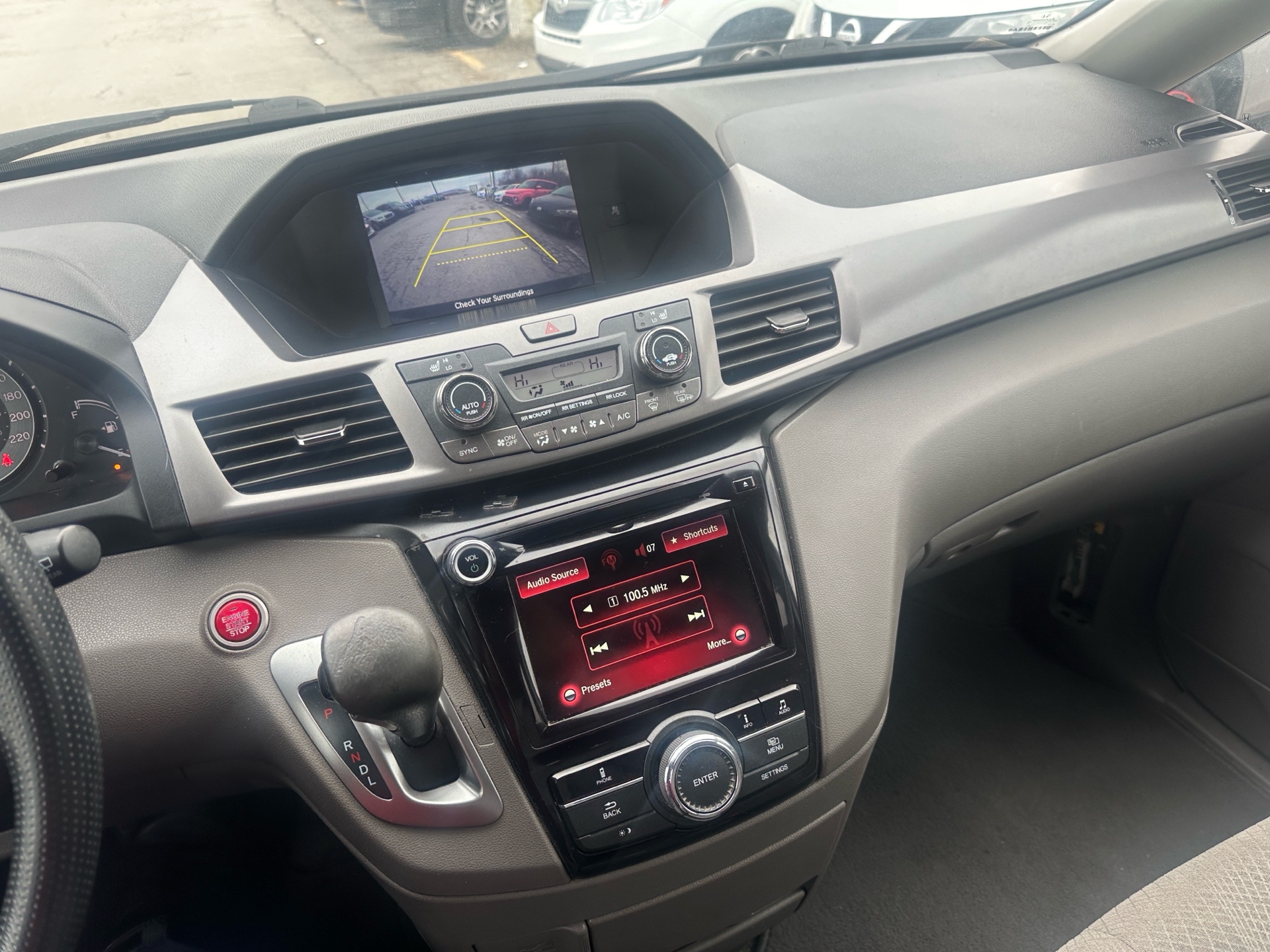 /hakimautosale/2015-Honda-Odyssey-5828128786441293.jpg