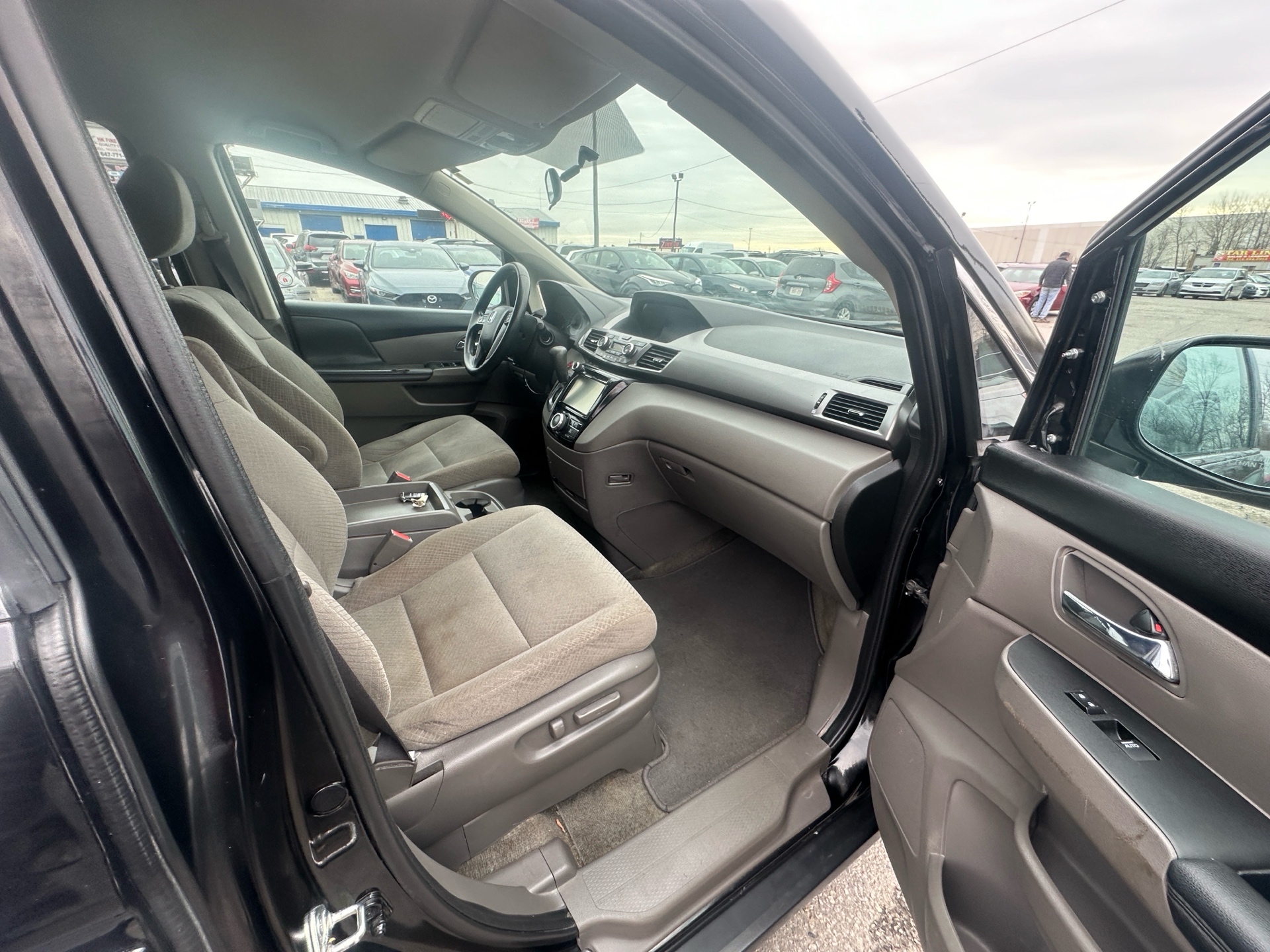 /hakimautosale/2015-Honda-Odyssey-8815139346024843.jpg