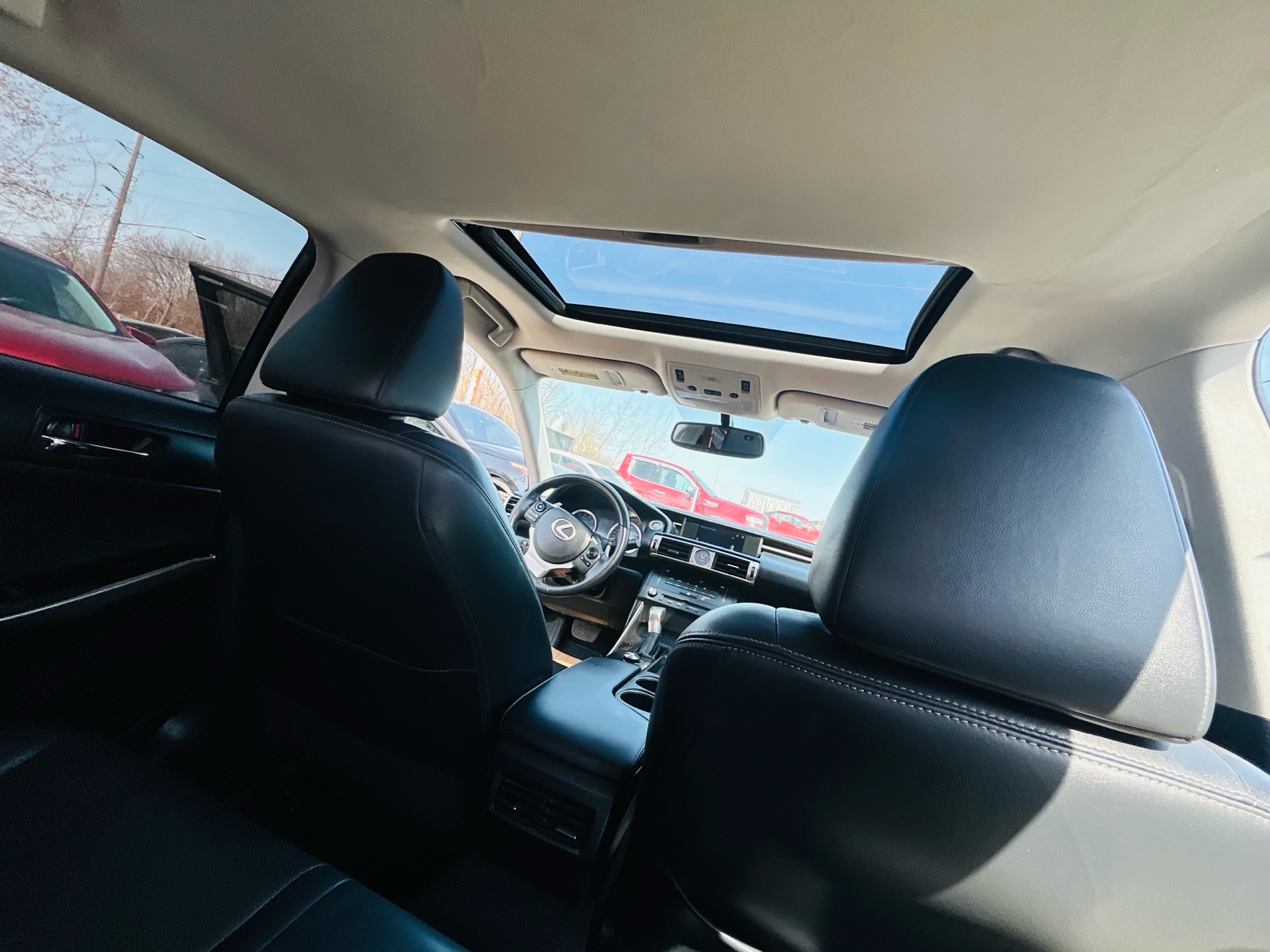 /hakimautosale/2015-Lexus-IS250-5431716470130463.jpg
