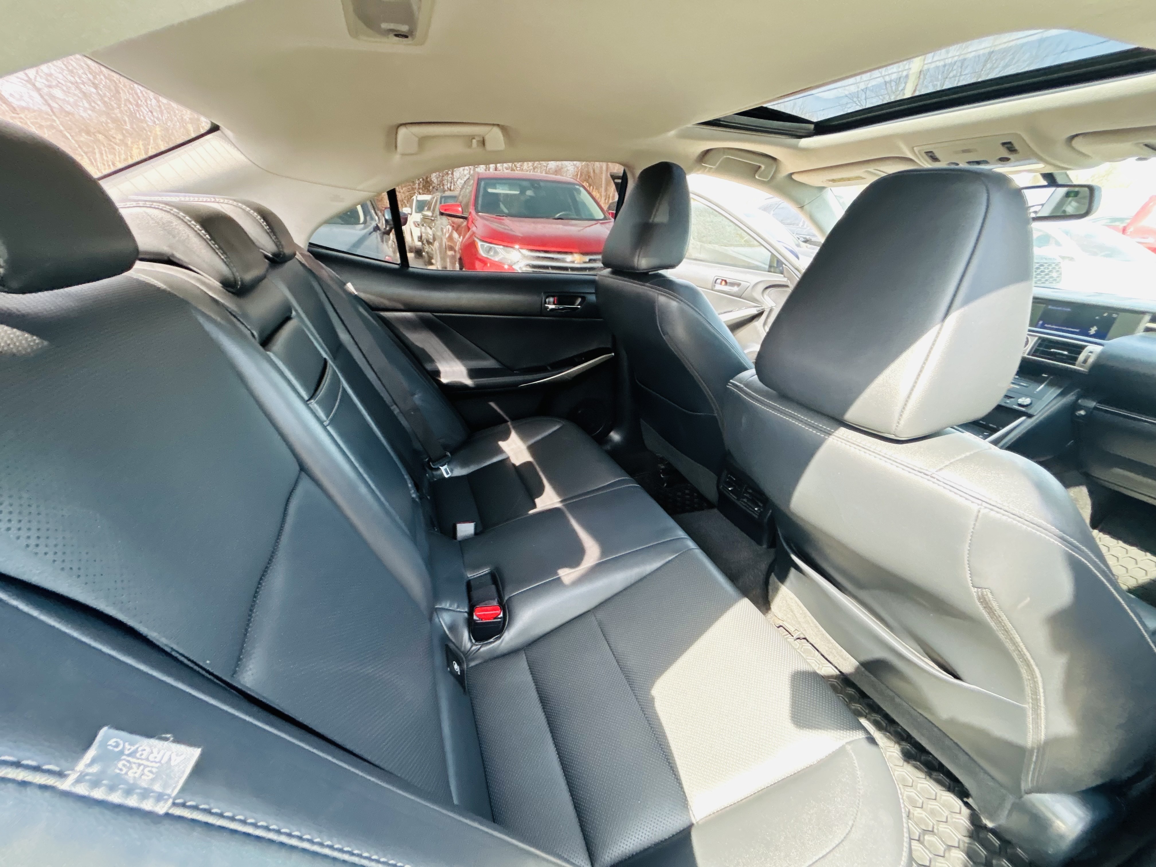 /hakimautosale/2015-Lexus-IS250-7690257956098125.jpg