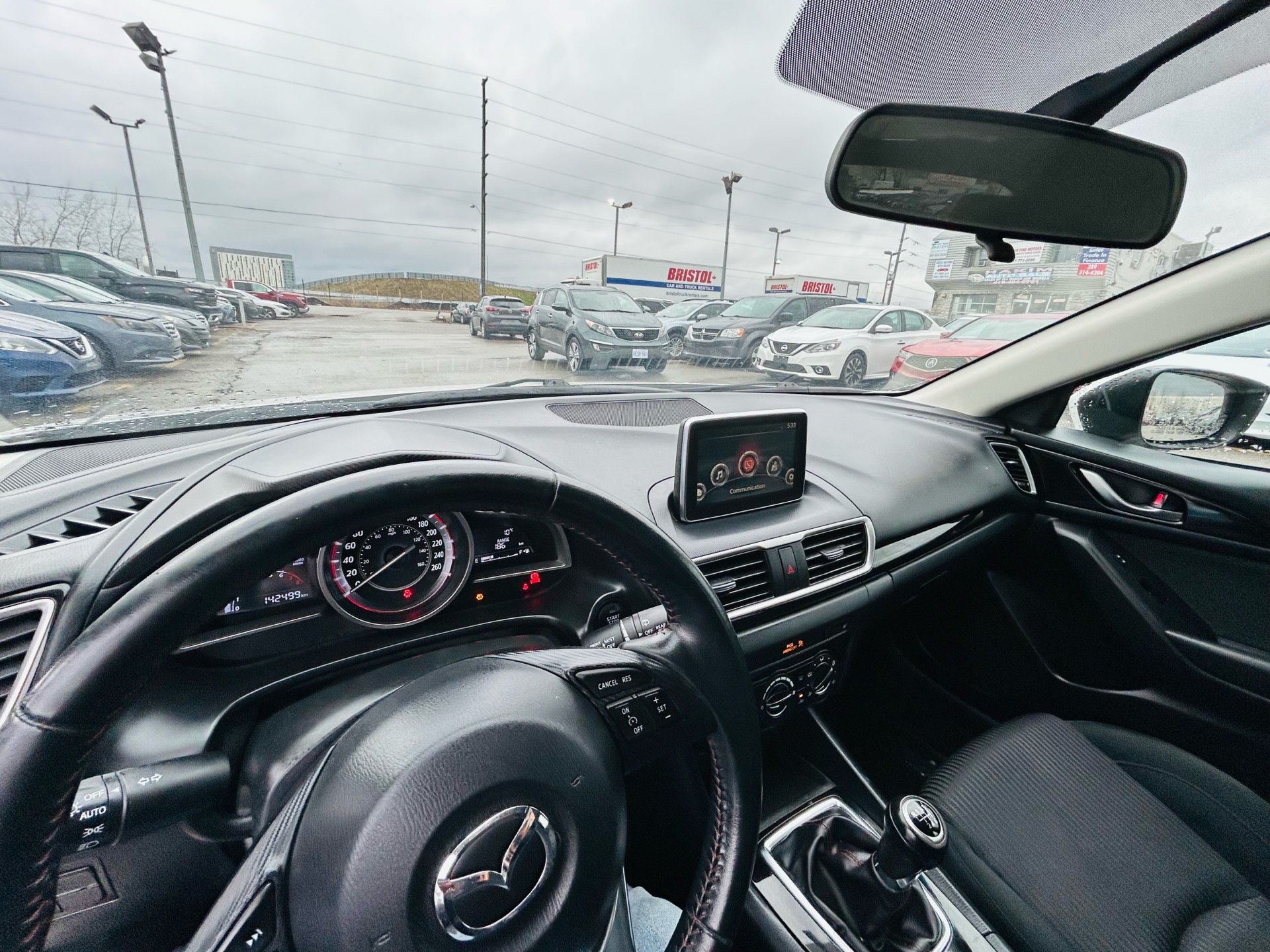 /hakimautosale/2015-Mazda-Mazda3-0709538629255202.jpg
