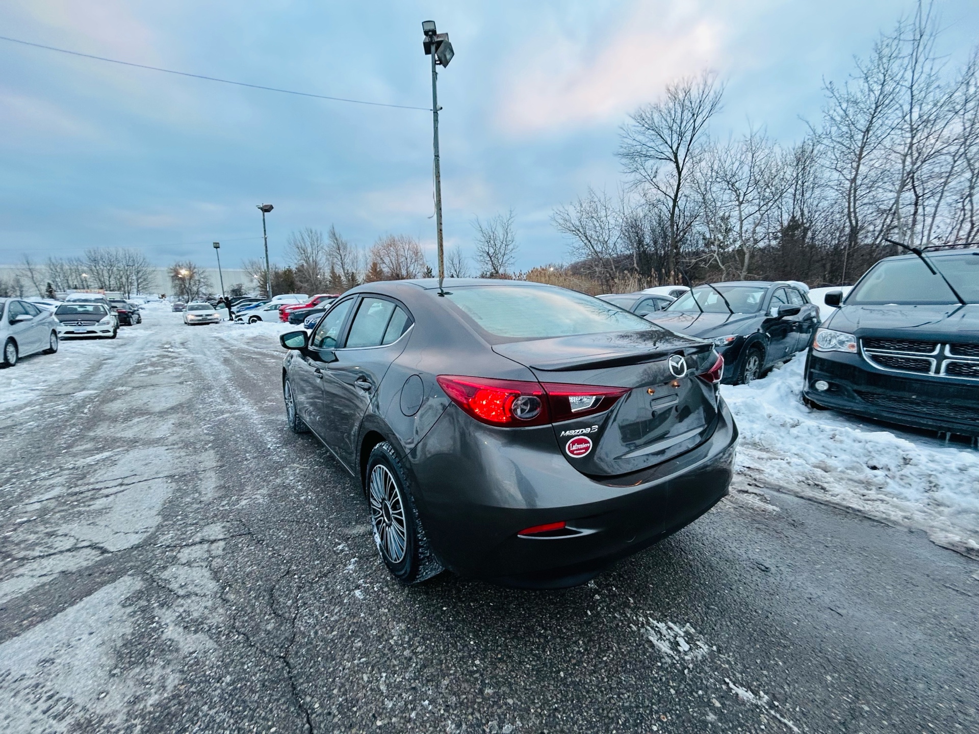 /hakimautosale/2015-Mazda-Mazda3-1960119750065692.jpg