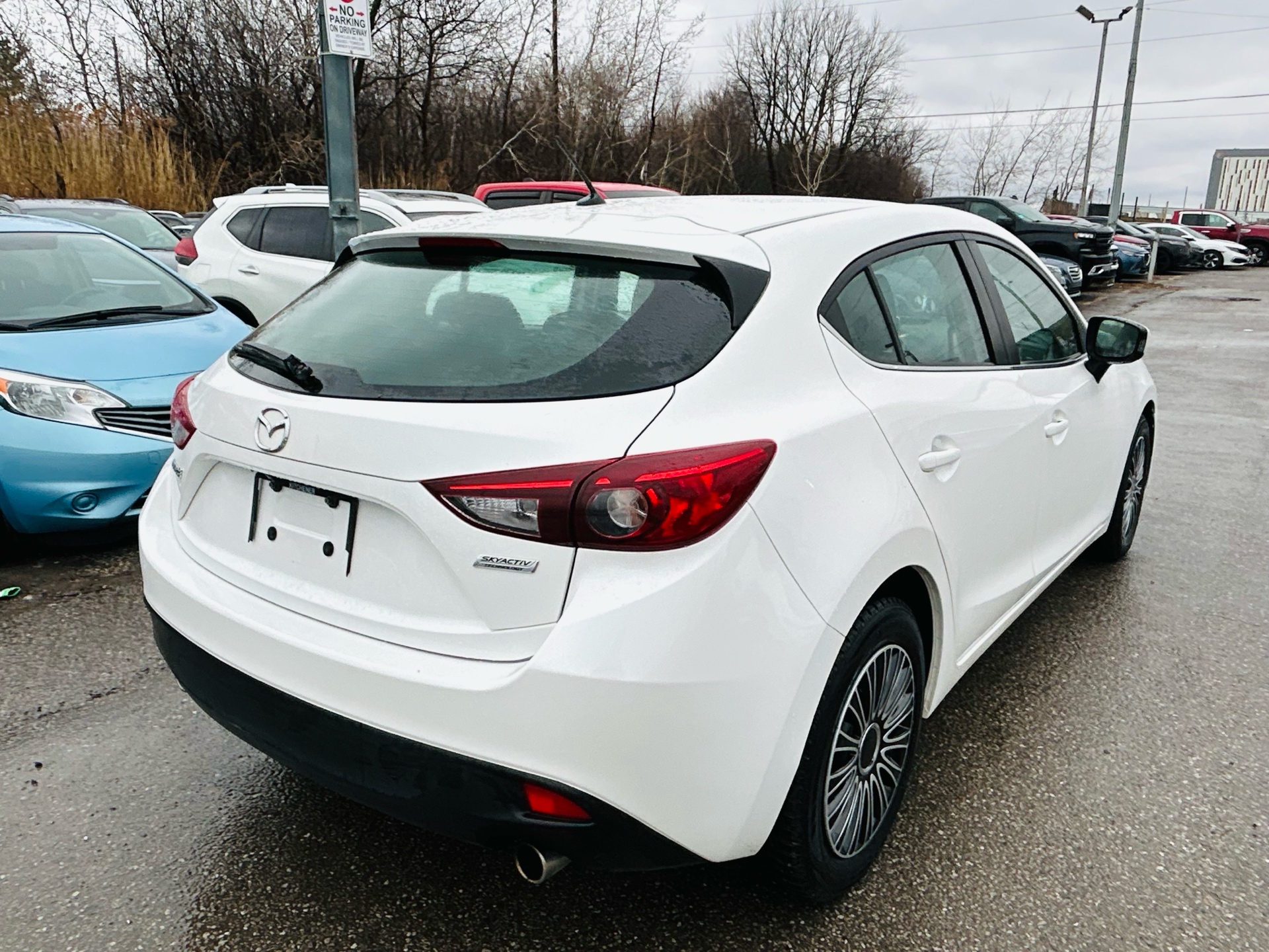 /hakimautosale/2015-Mazda-Mazda3-23909111115613202.jpg