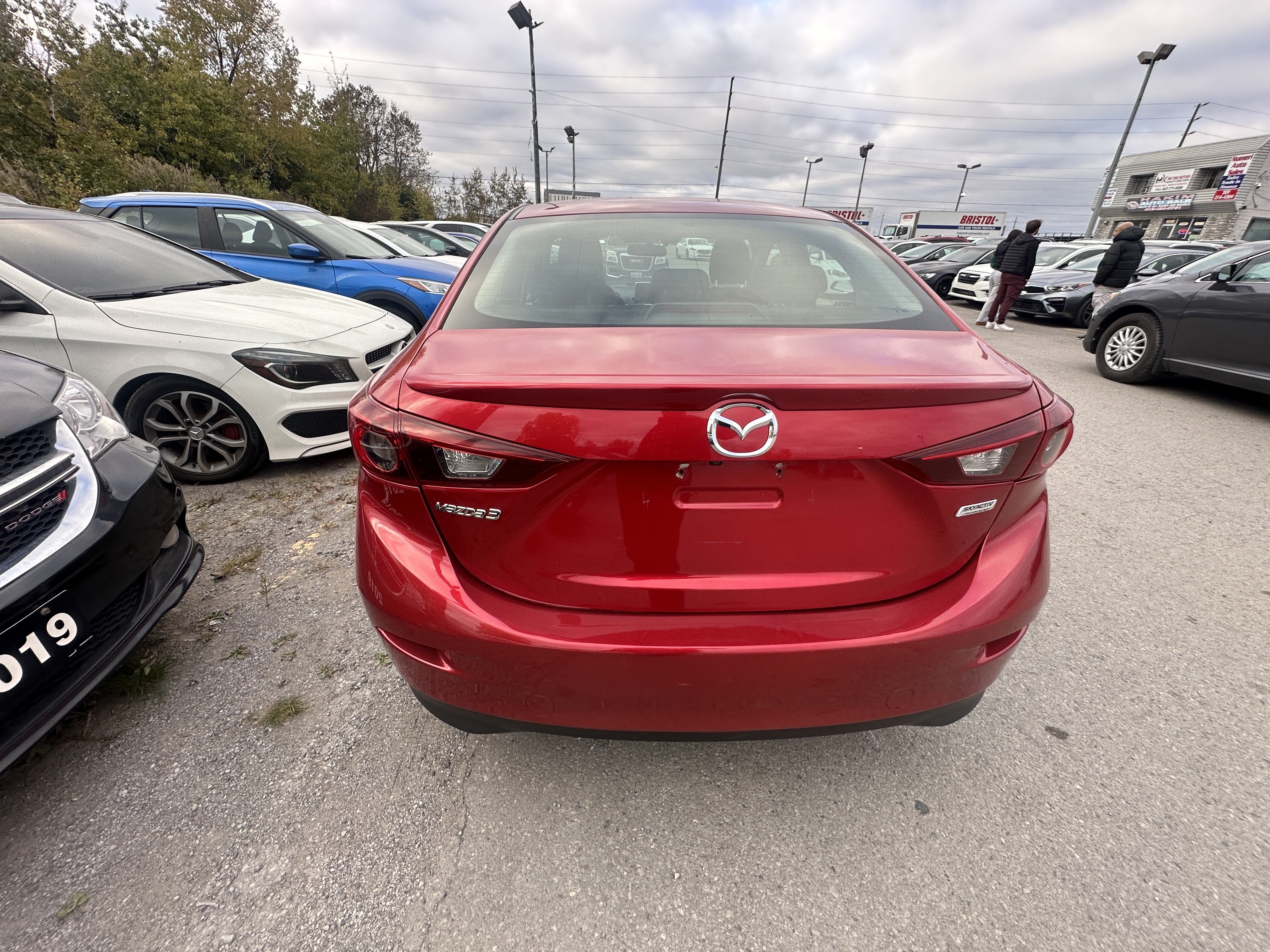 /hakimautosale/2015-Mazda-Mazda3-26715155237378485.jpg