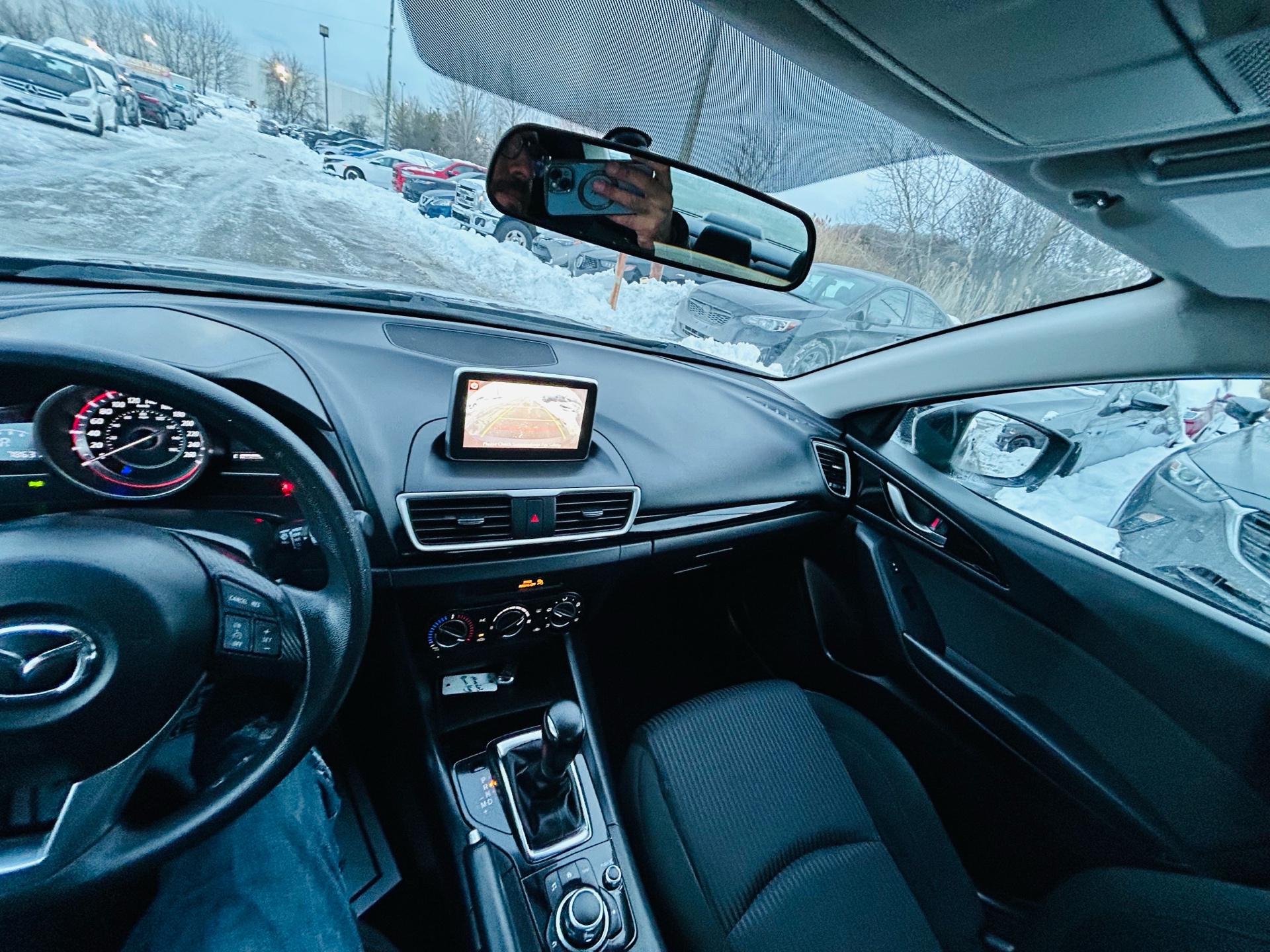 /hakimautosale/2015-Mazda-Mazda3-2711191161544826.jpg