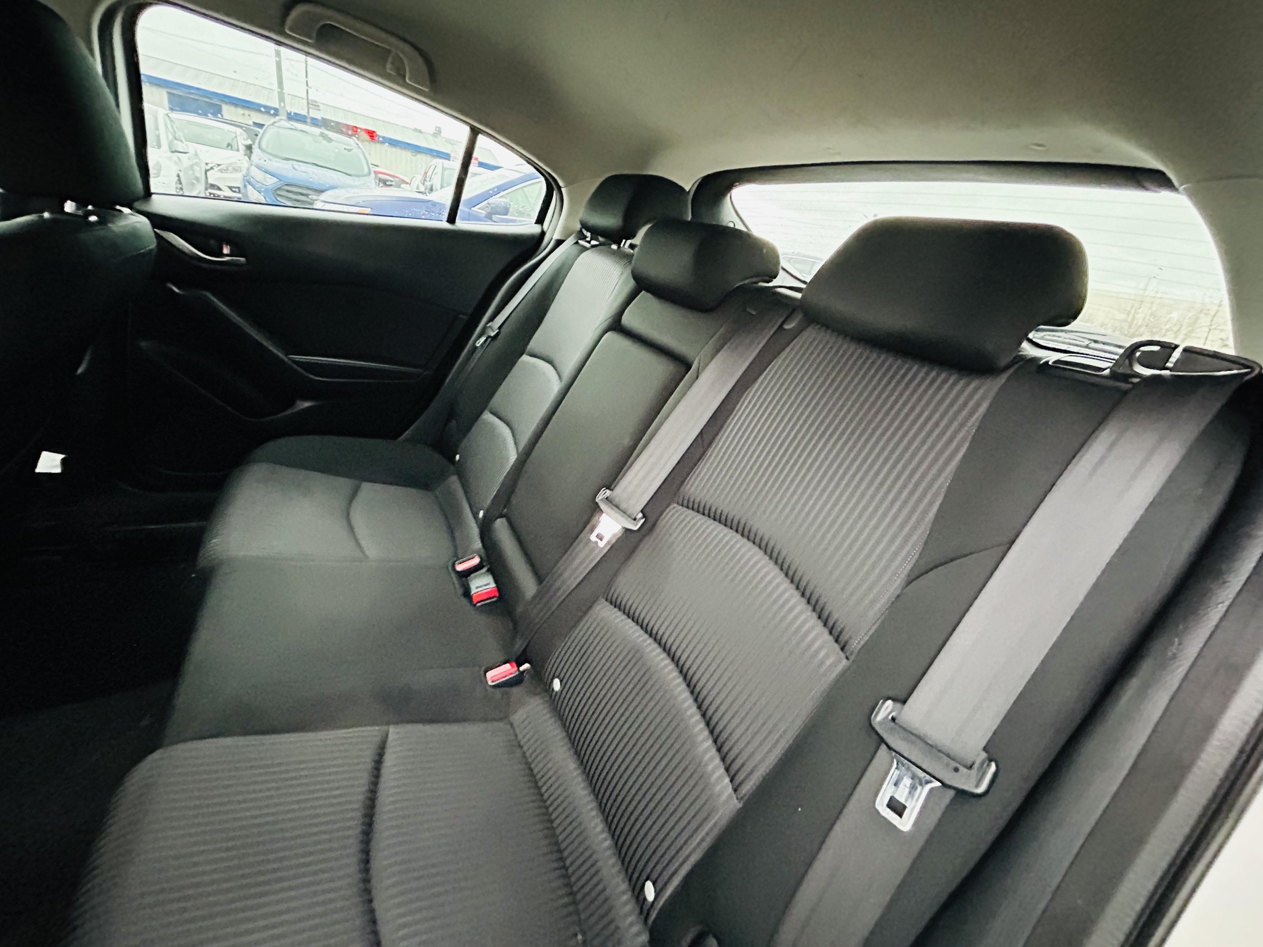 /hakimautosale/2015-Mazda-Mazda3-40320786440822975.jpg