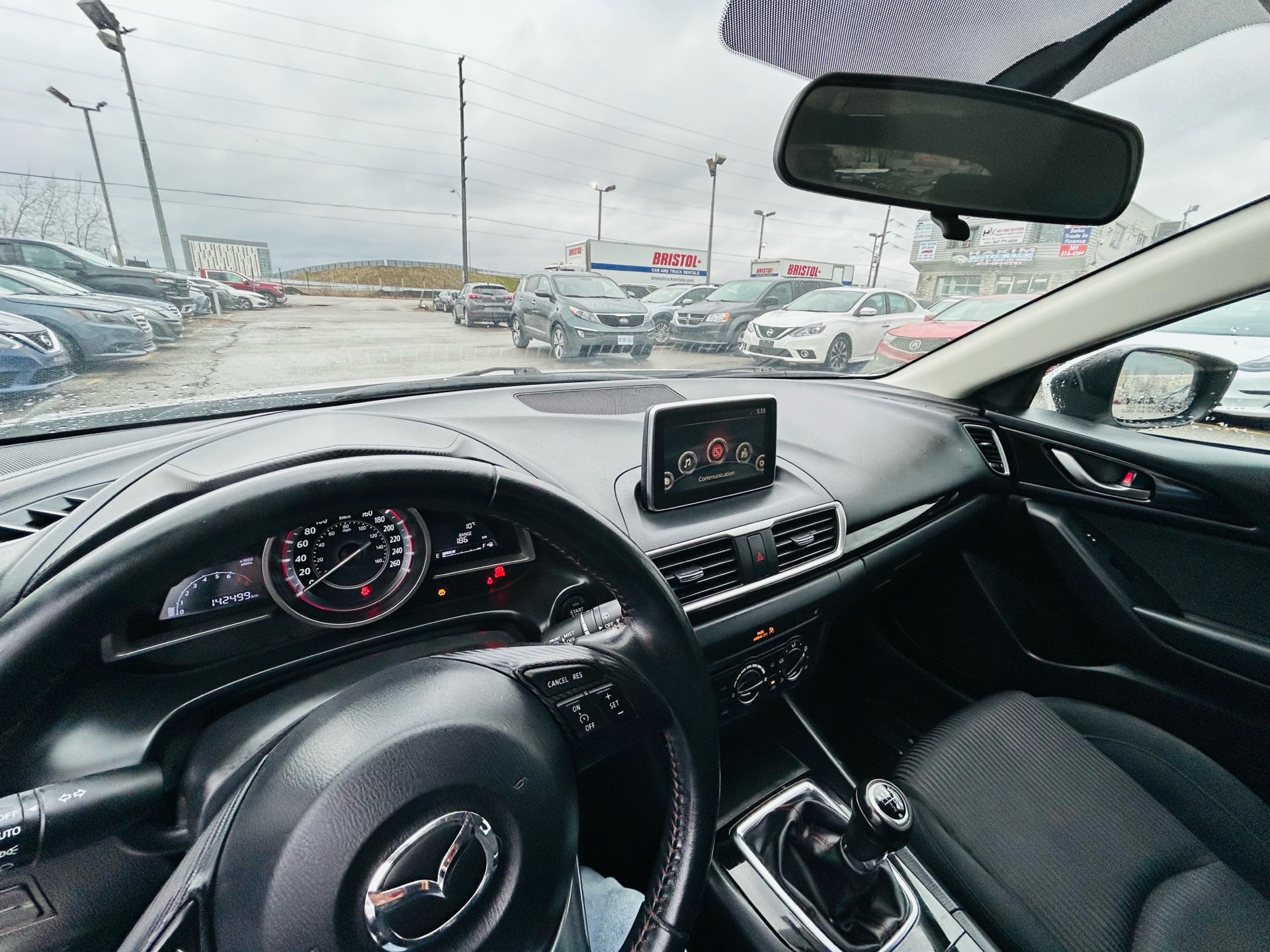 /hakimautosale/2015-Mazda-Mazda3-556984523305696.jpg