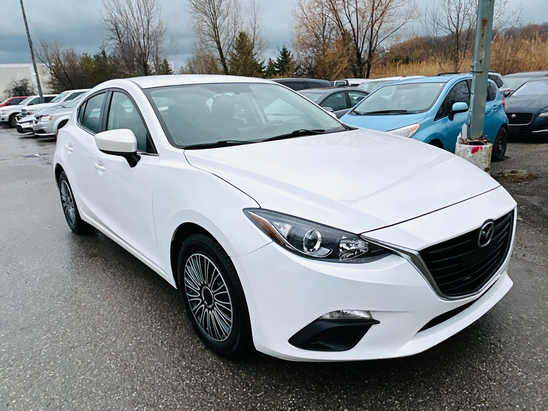 /hakimautosale/2015-Mazda-Mazda3-8058216433993968.jpg