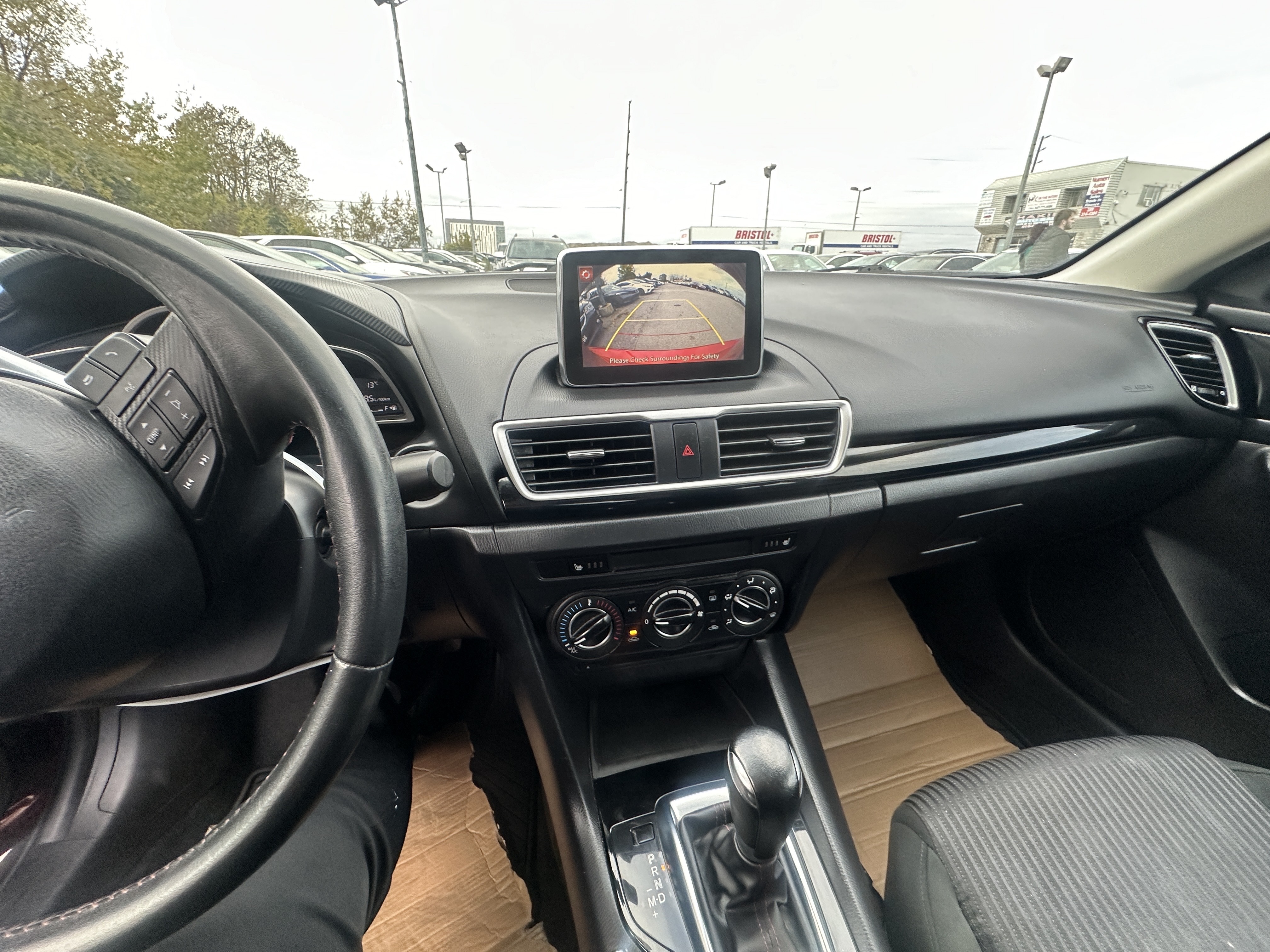 /hakimautosale/2015-Mazda-Mazda3-9145560044121679.jpg