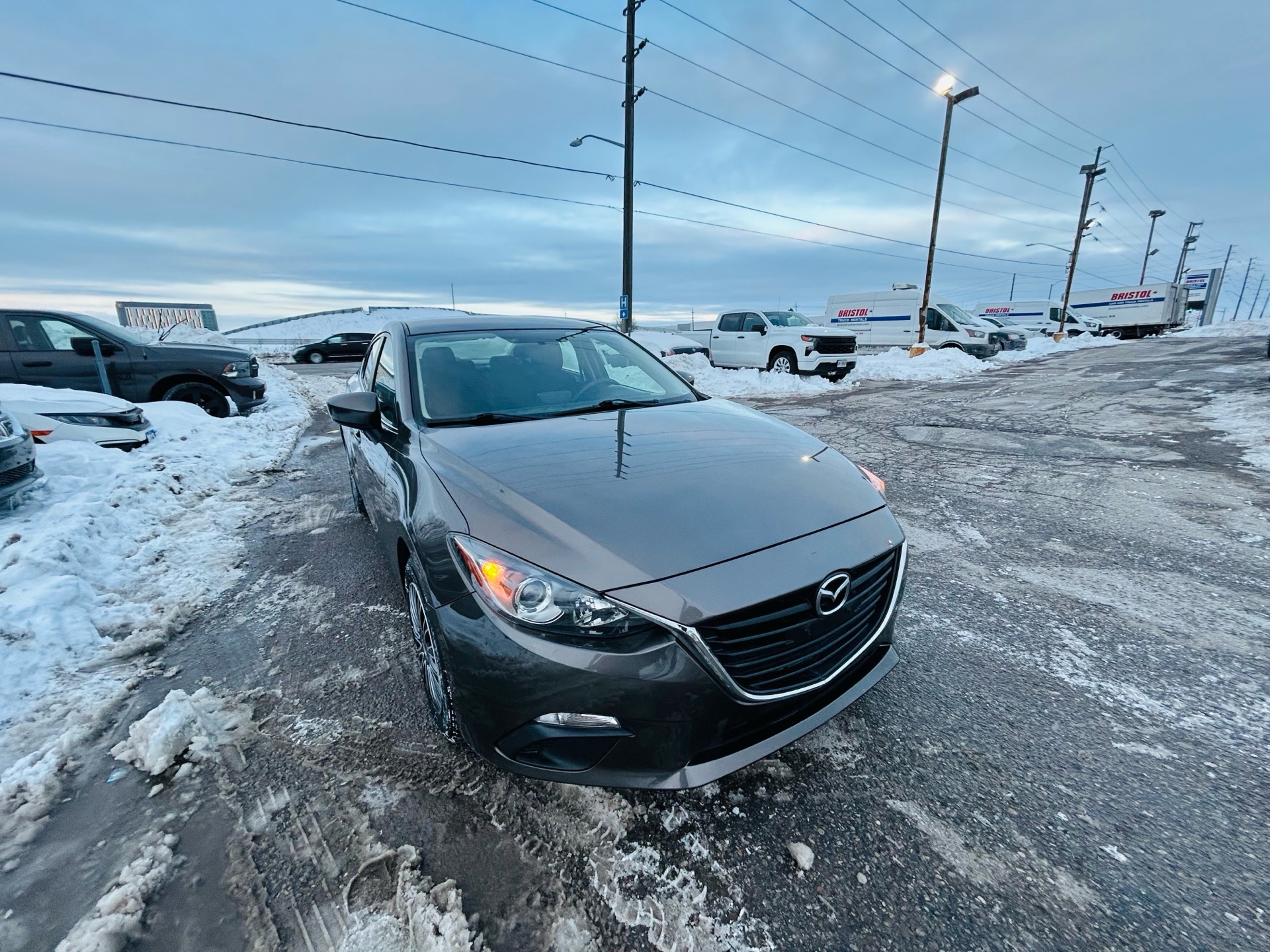 /hakimautosale/2015-Mazda-Mazda3-936950848352675.jpg