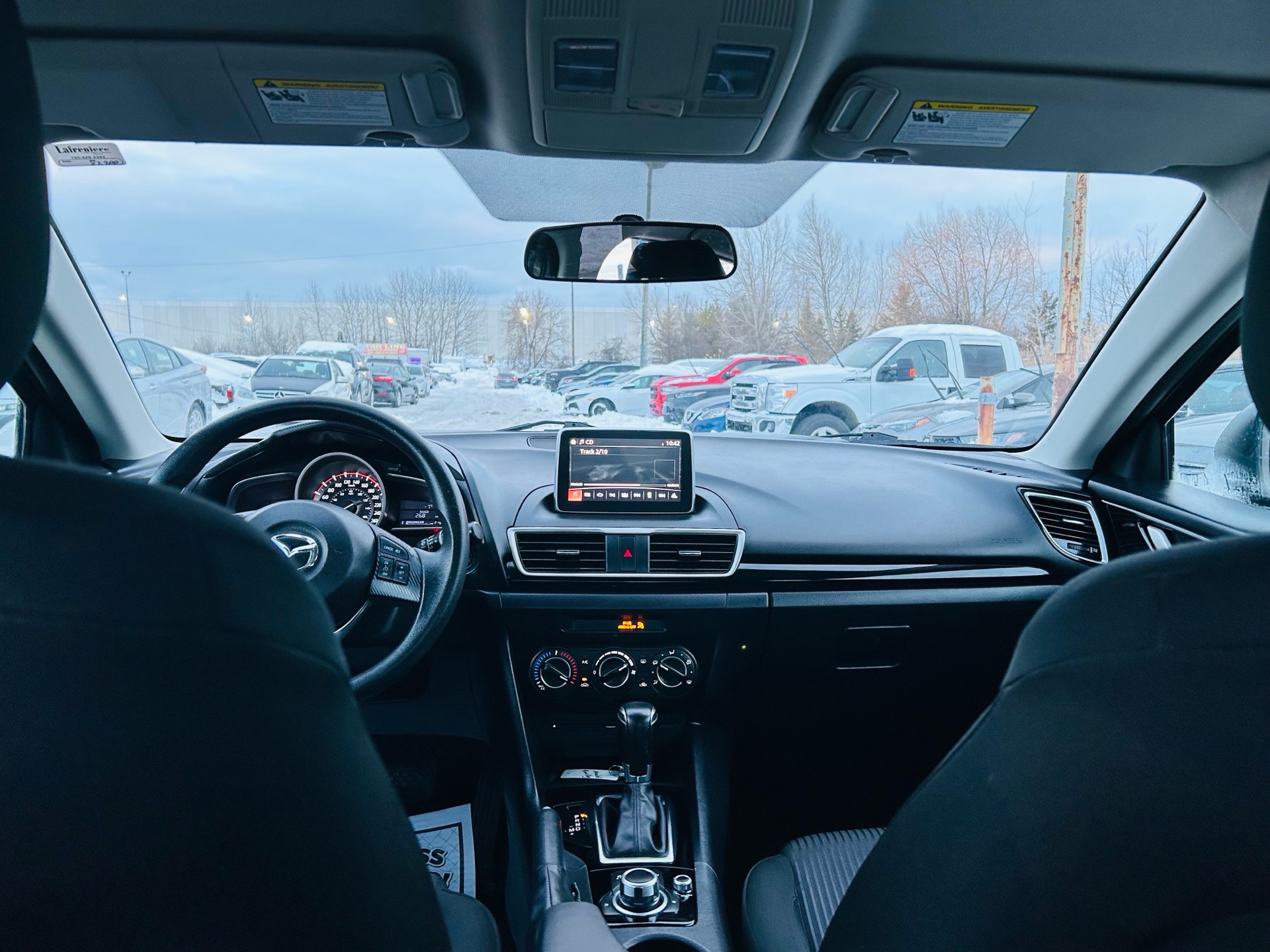 /hakimautosale/2015-Mazda-Mazda3-9431391381235992.jpg