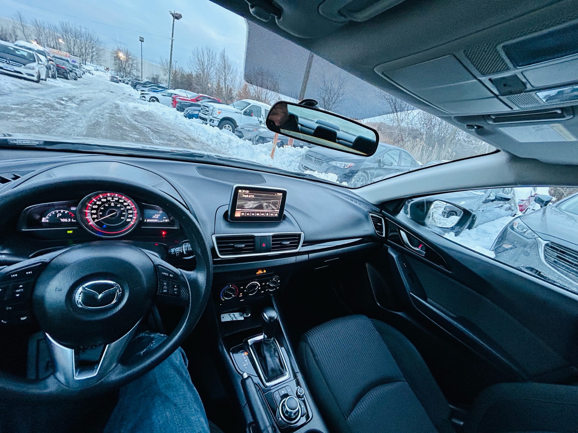 /hakimautosale/2015-Mazda-Mazda3-9792281790544022.jpg