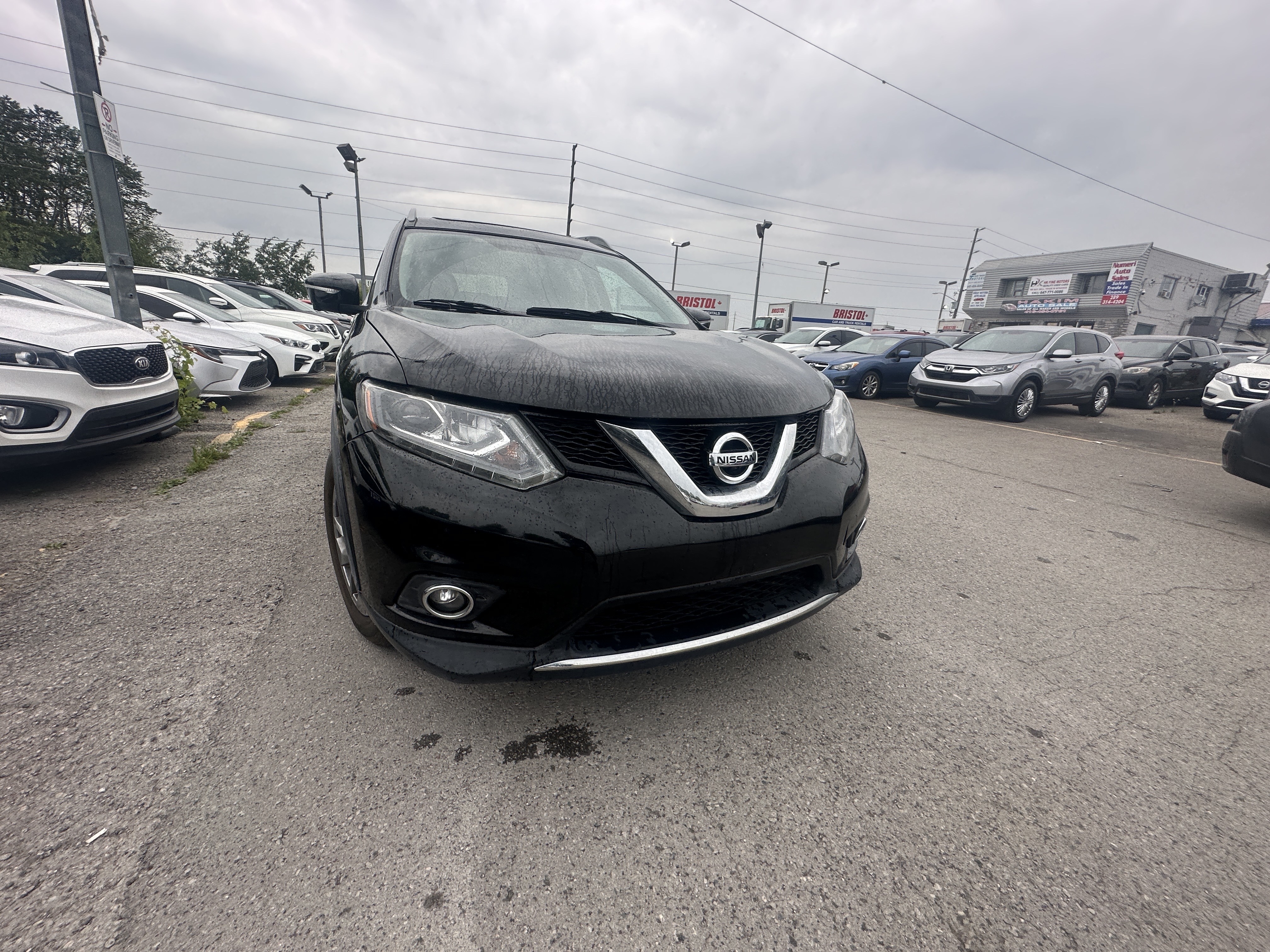 /hakimautosale/2015-Nissan-Rogue-17495724838040183.jpg