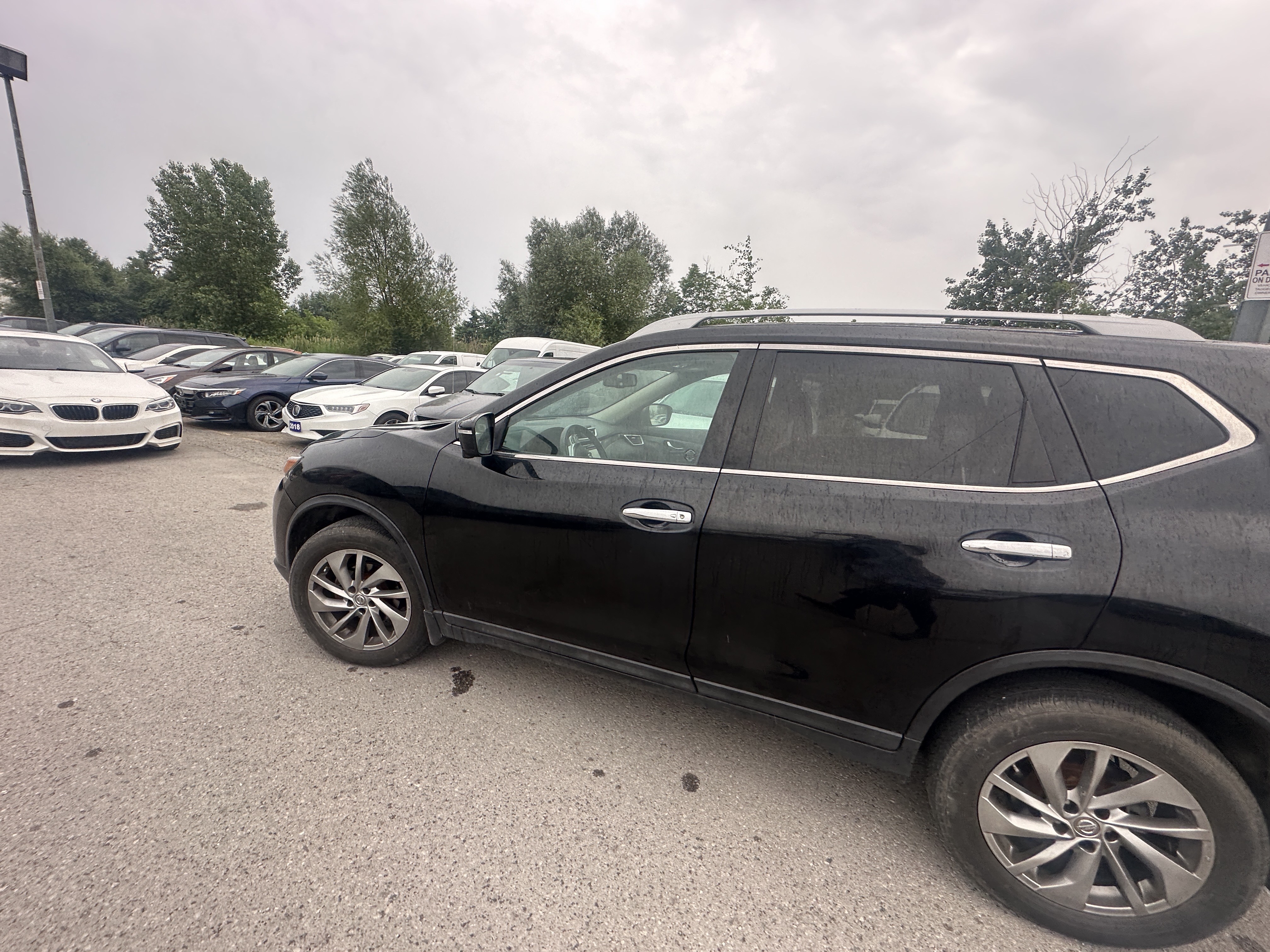 /hakimautosale/2015-Nissan-Rogue-27651839411728574.jpg
