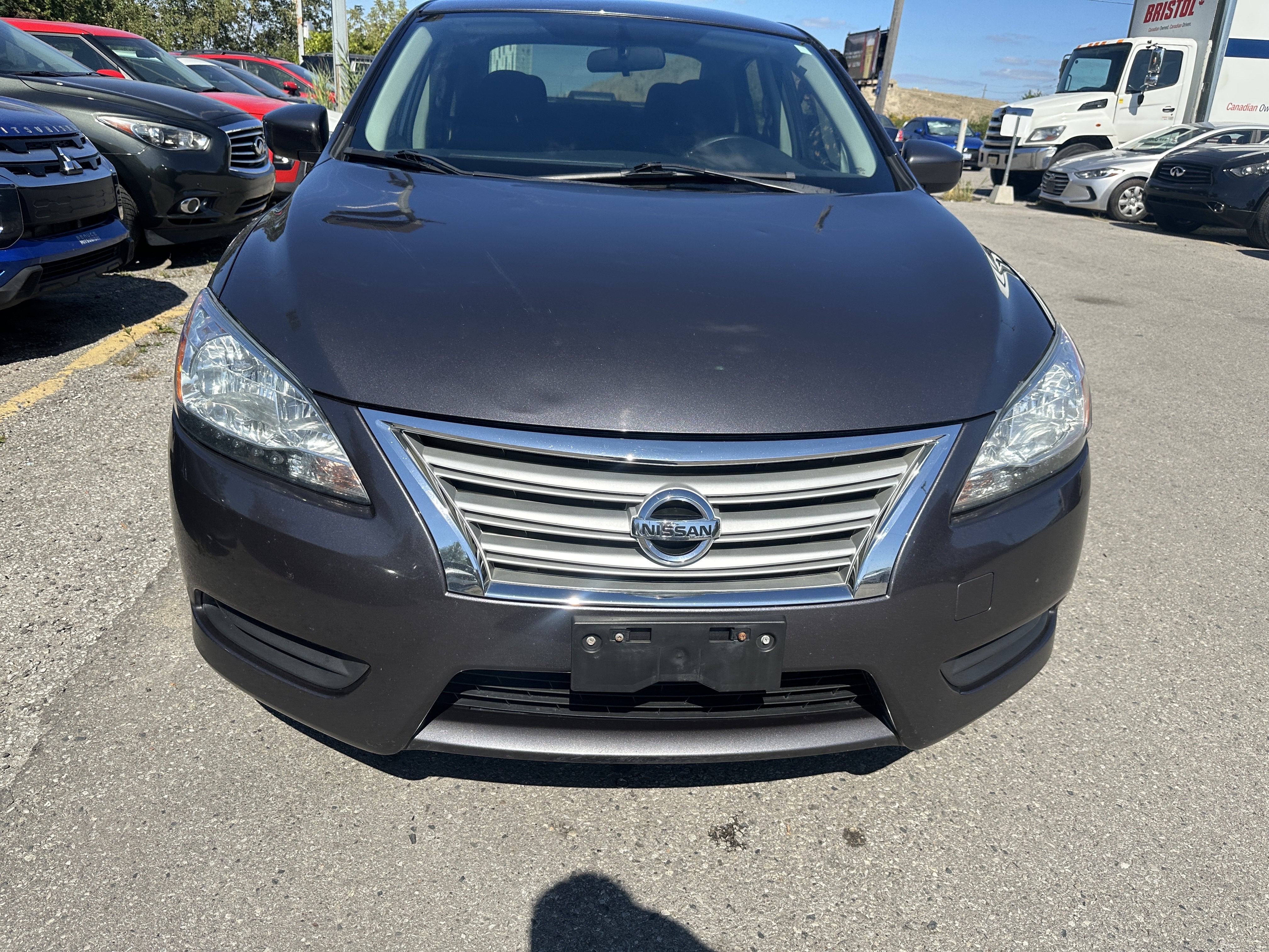 /hakimautosale/2015-Nissan-Sentra-11934667710637692.jpg