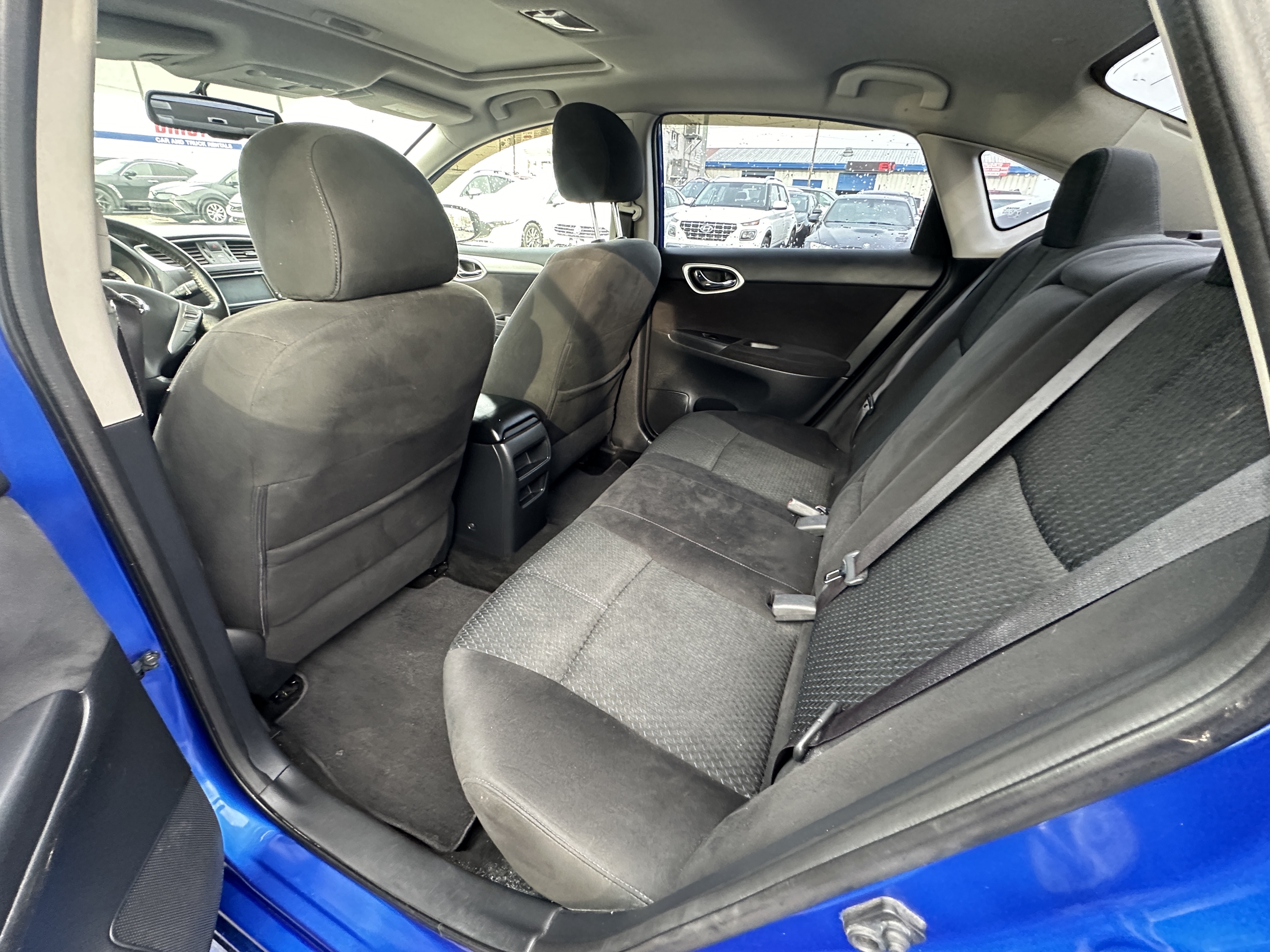 /hakimautosale/2015-Nissan-Sentra-3106590414661645.jpg