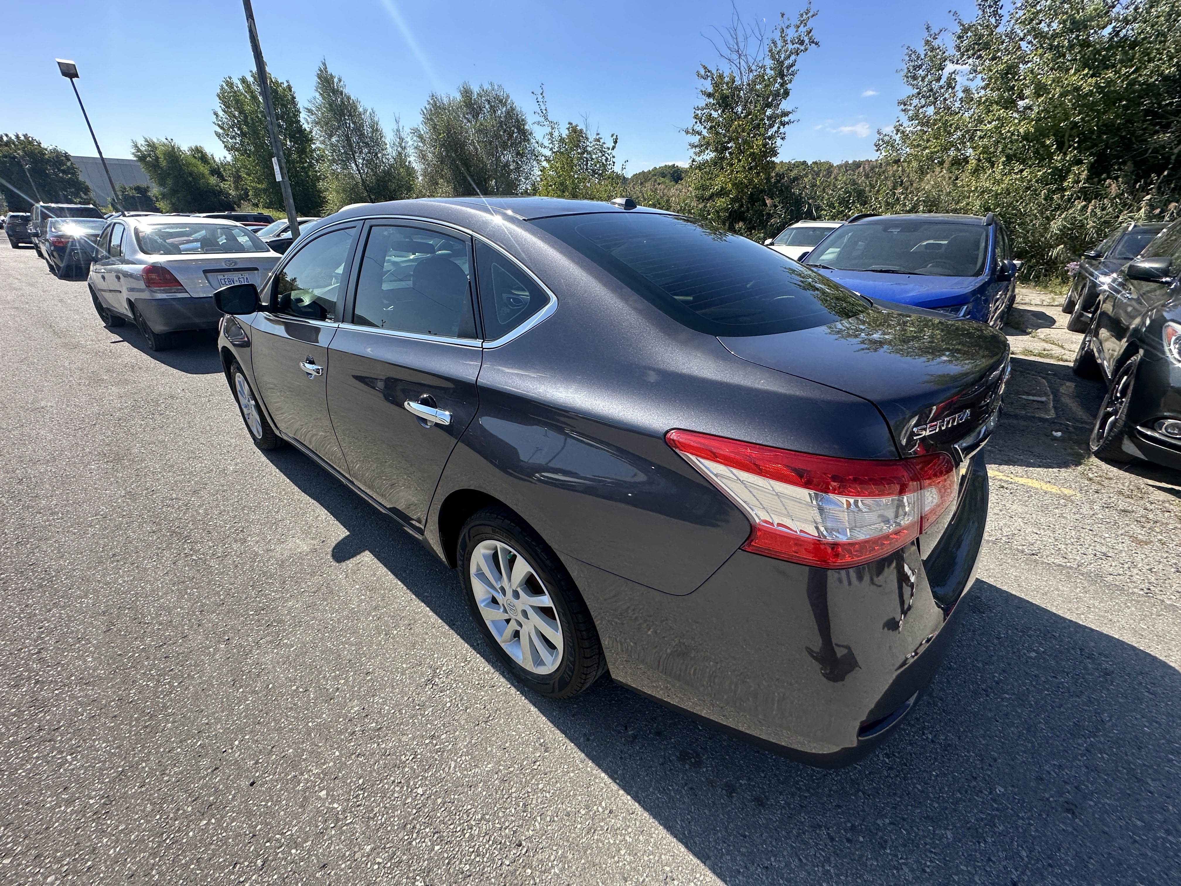 /hakimautosale/2015-Nissan-Sentra-41279114587402677.jpg